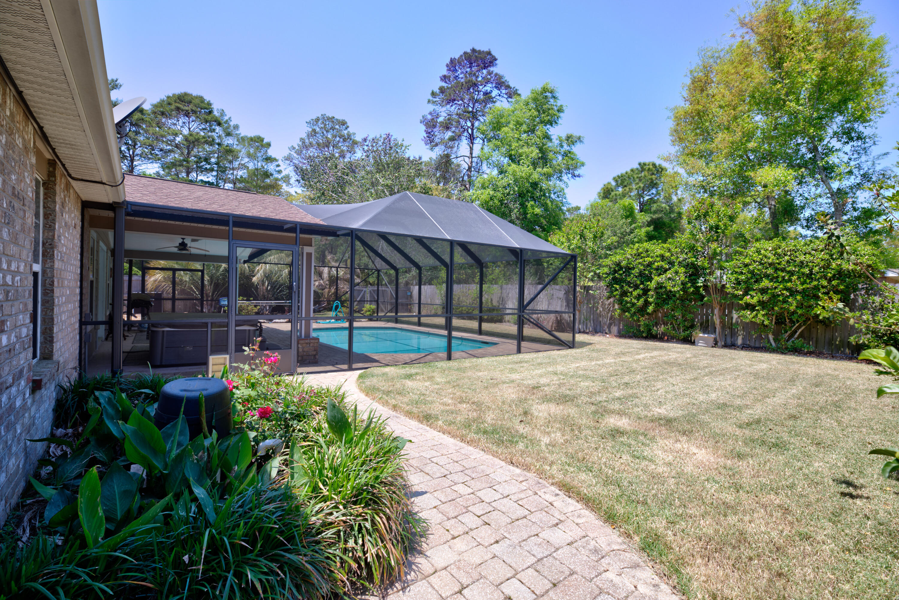 PARKWOOD ESTATES PH 7 - Residential
