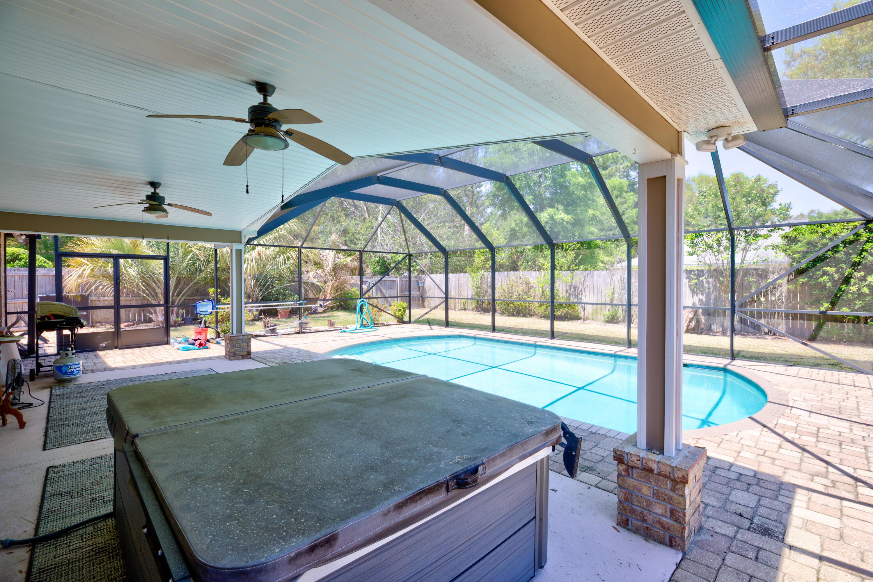 PARKWOOD ESTATES PH 7 - Residential