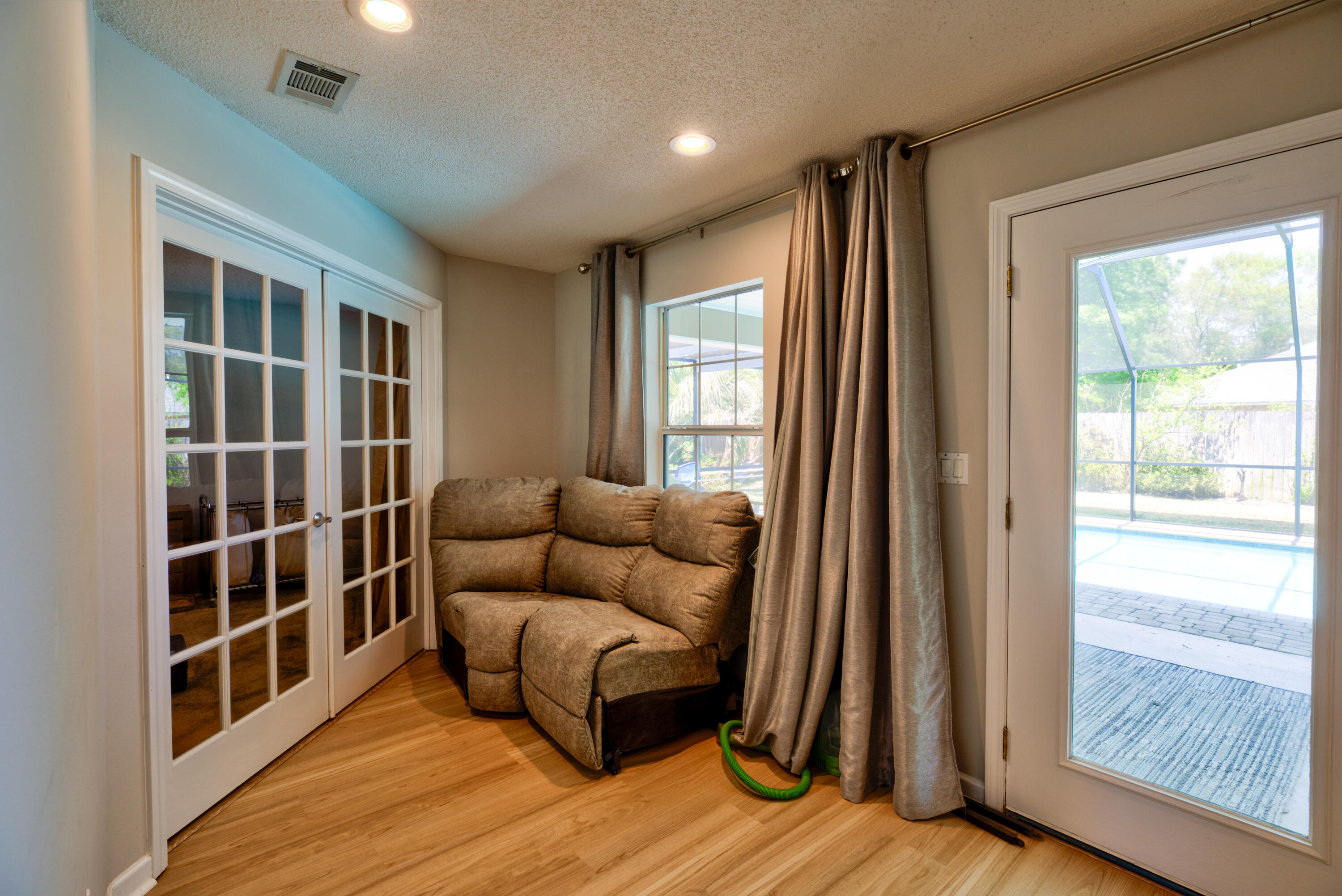 PARKWOOD ESTATES PH 7 - Residential