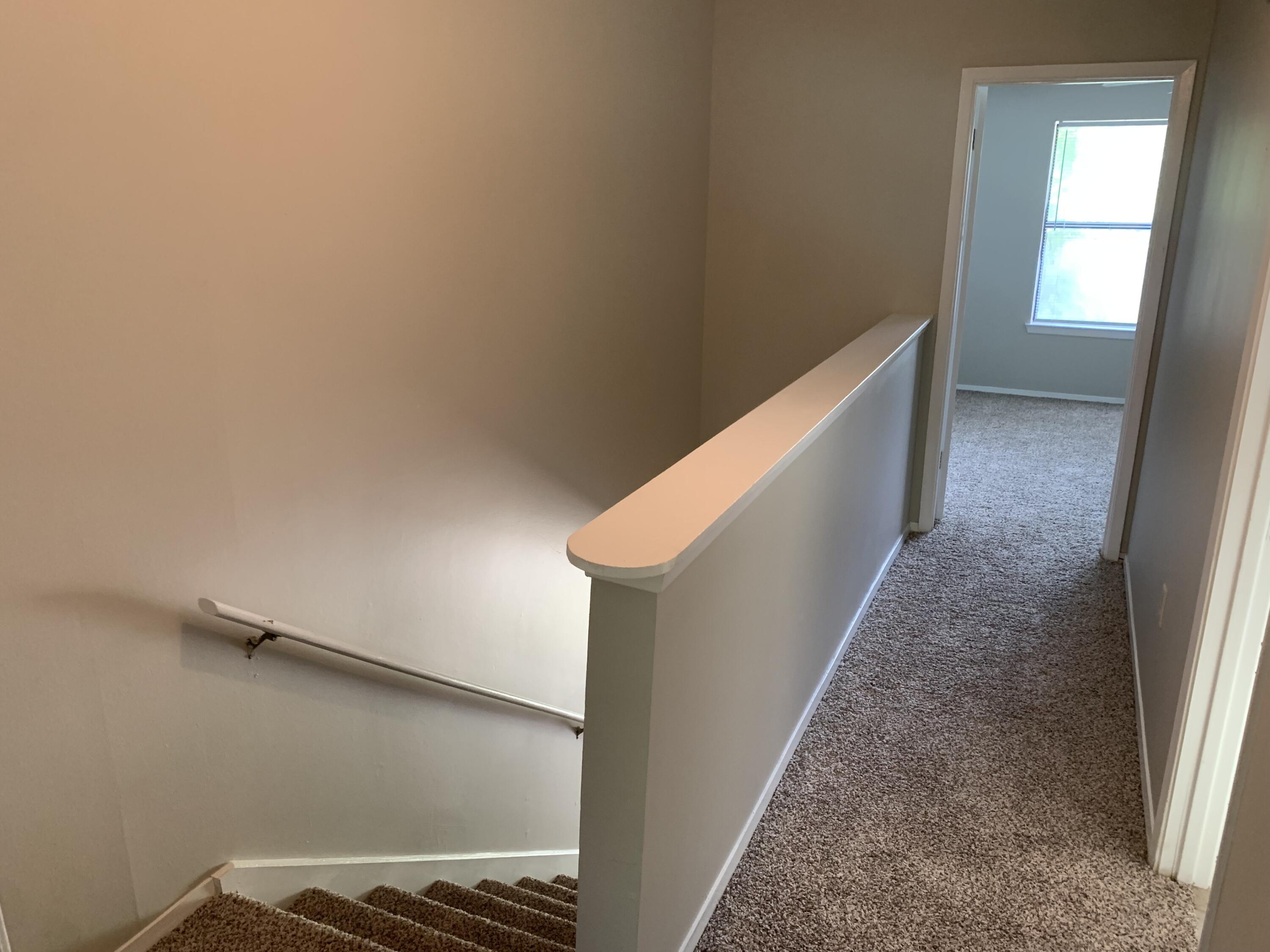 MONTAGE MANOR - Residential Lease