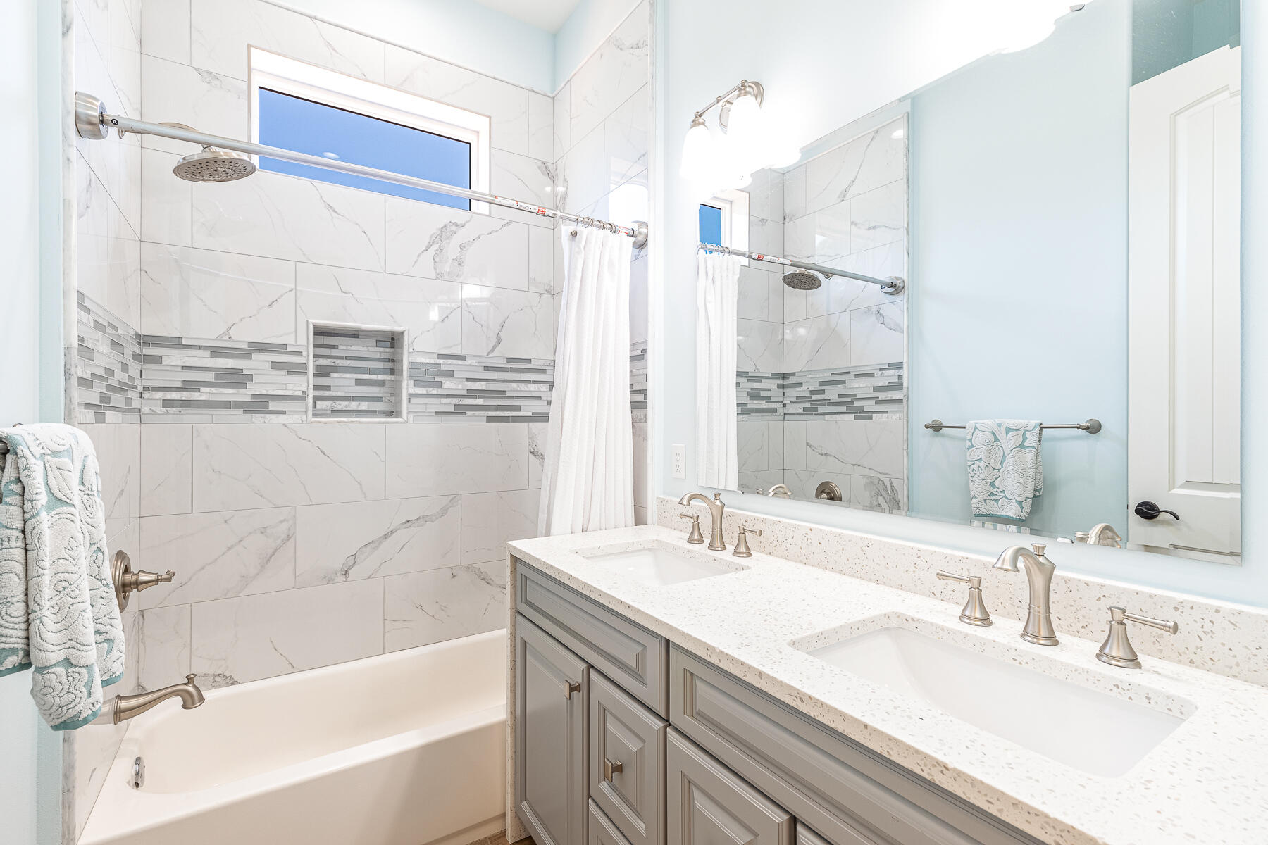 REGATTA BAY PH 1 - Residential