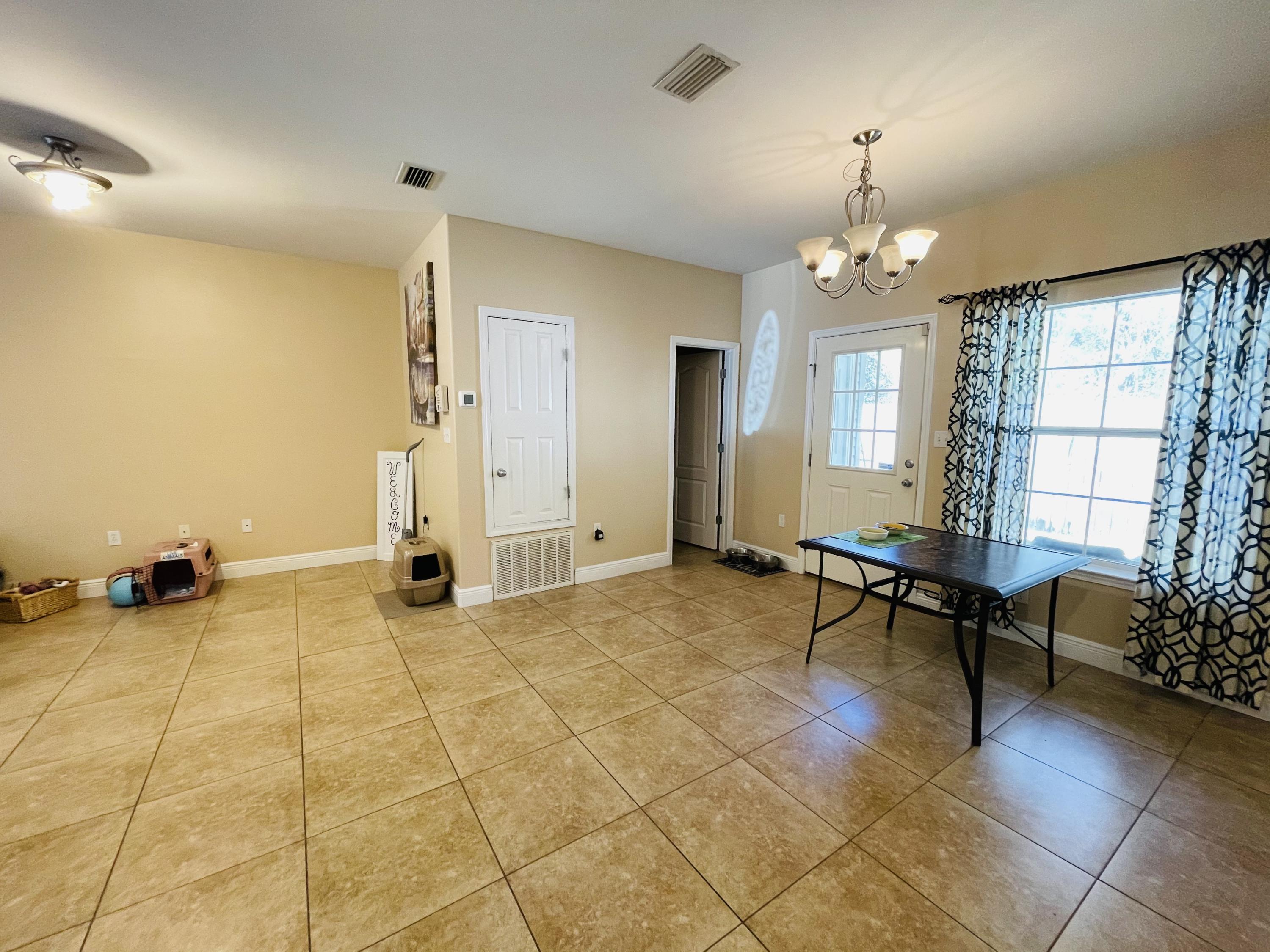 FAIRVIEW DRIVE TOWNHOMES - Residential