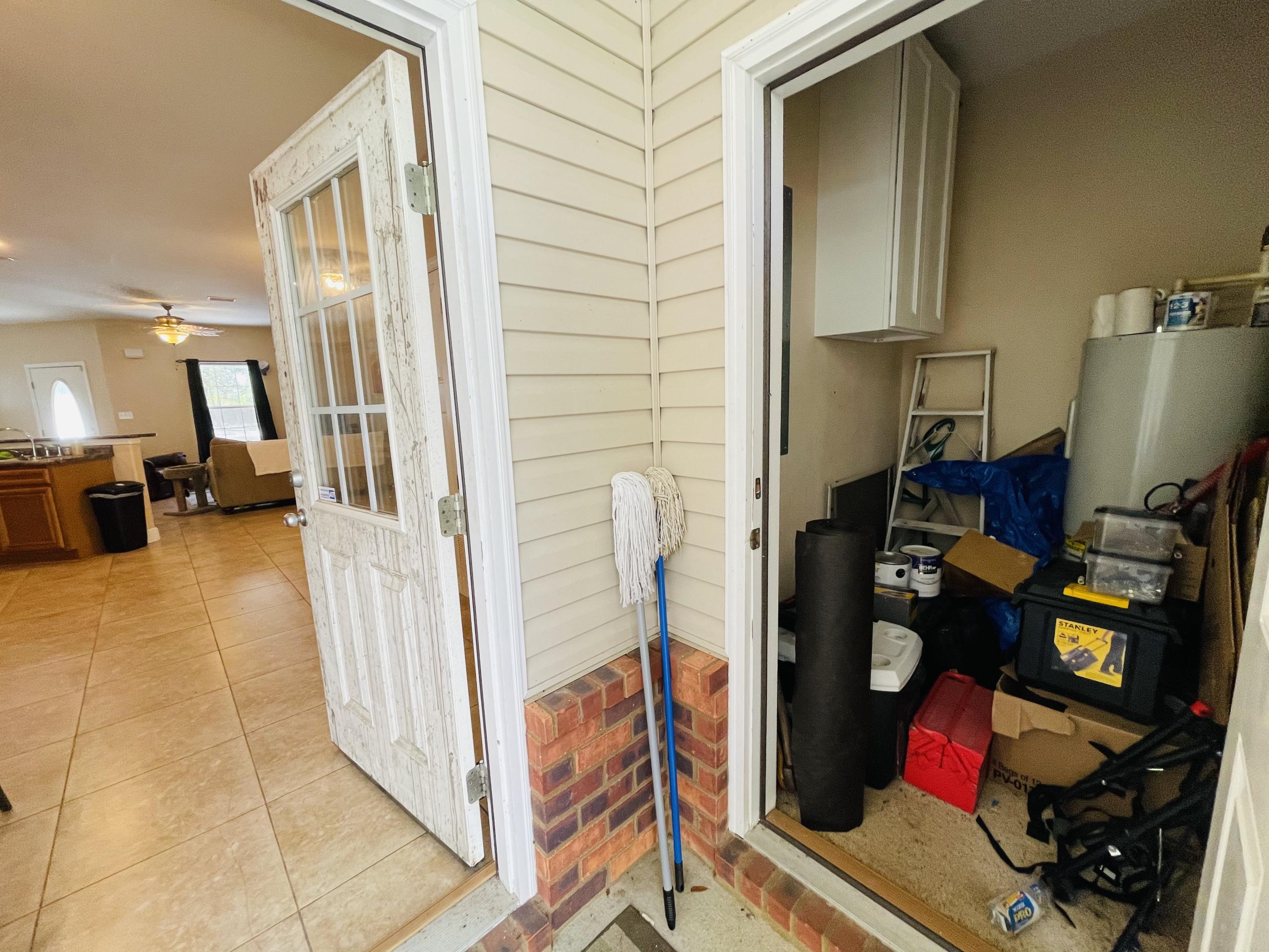 FAIRVIEW DRIVE TOWNHOMES - Residential