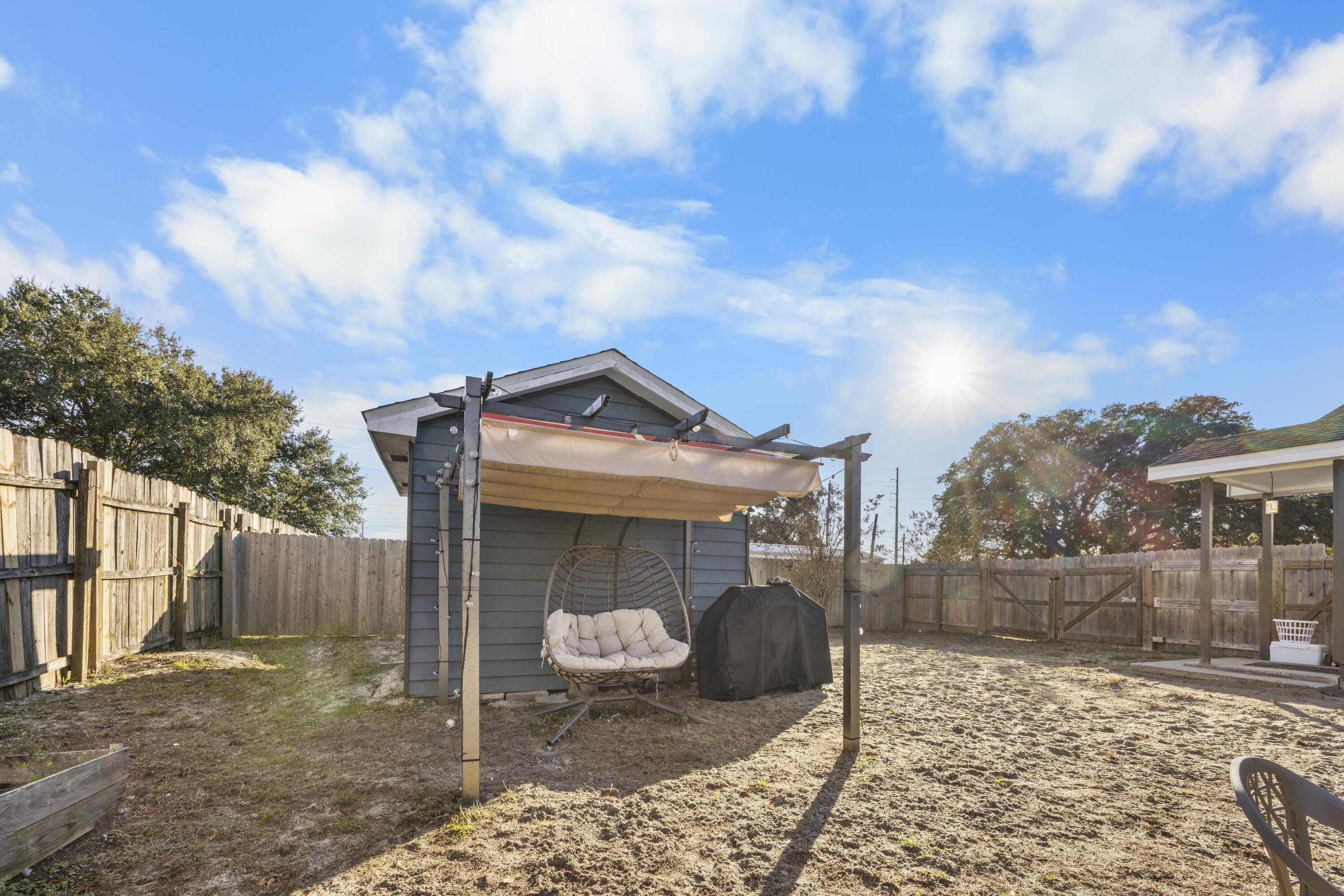 NO RECORDED SUBDIVISION - Residential