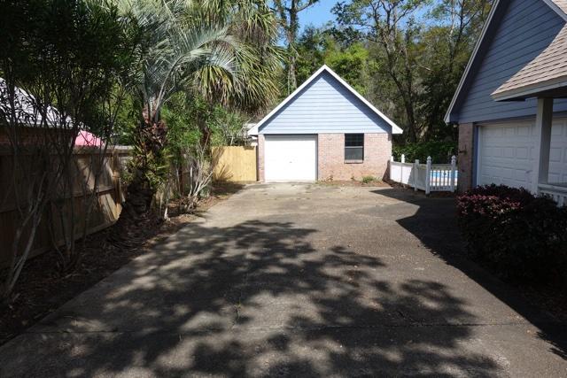 HANDS COVE LOT 4 - Residential