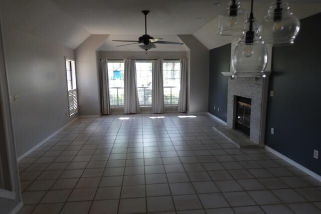 HANDS COVE LOT 4 - Residential