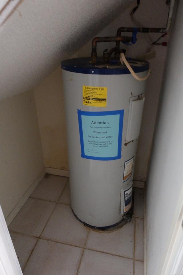 HANDS COVE LOT 4 - Residential