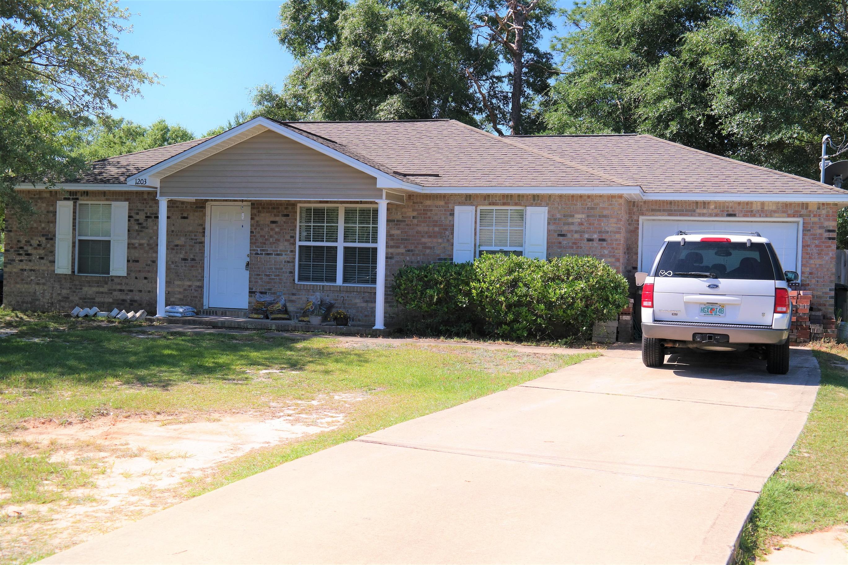 OAKWOOD LAKES ESTATES - Residential