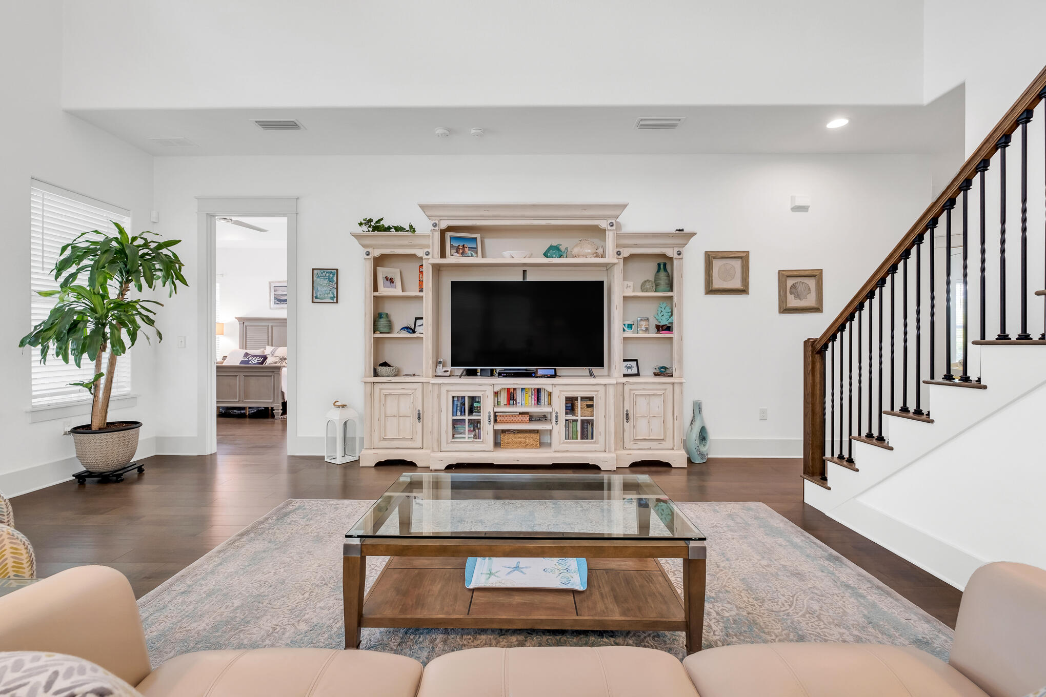 FRANGISTA BEACH 2ND ADDN - Residential