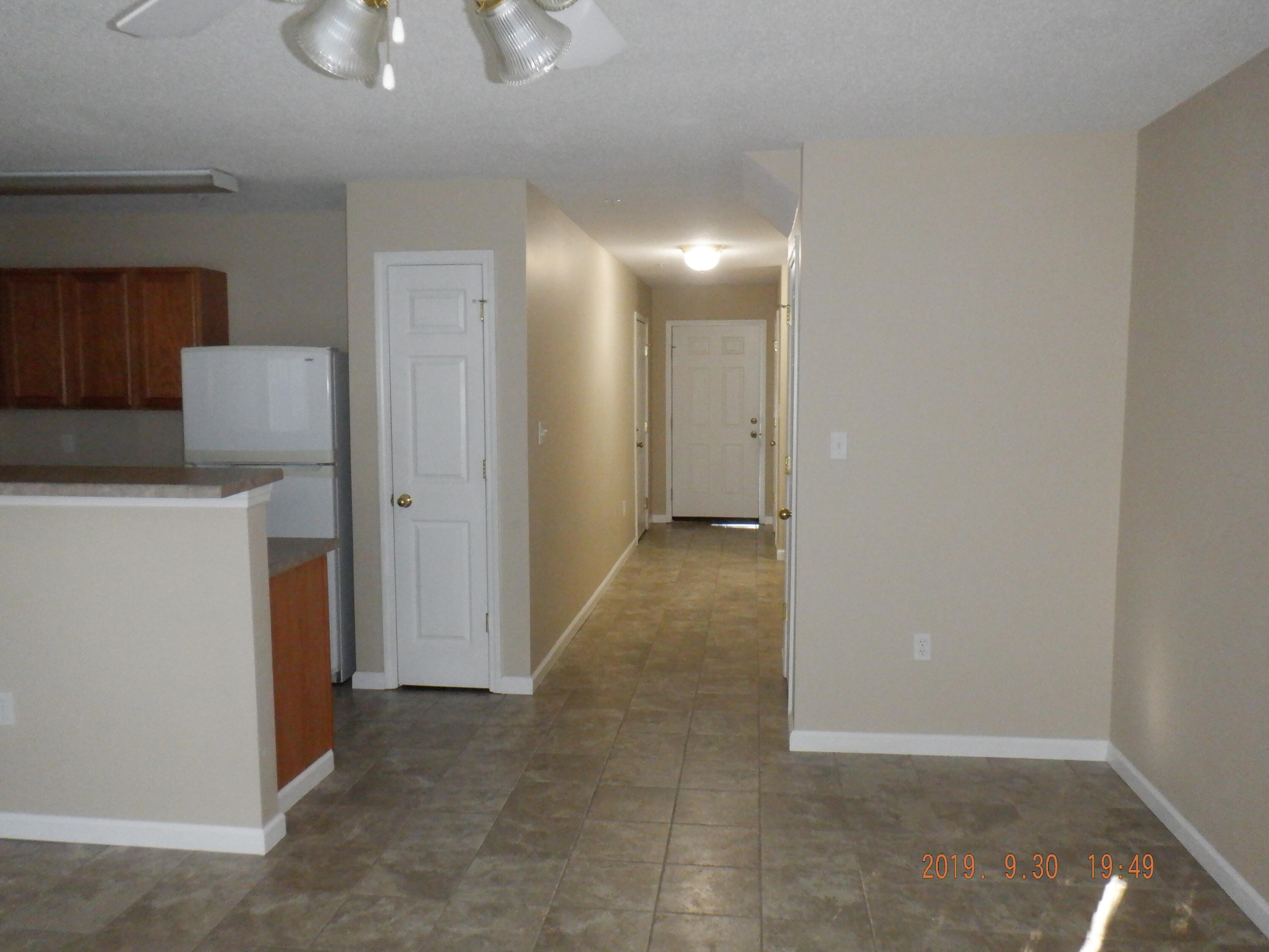 ROLLING PINES - Residential Lease