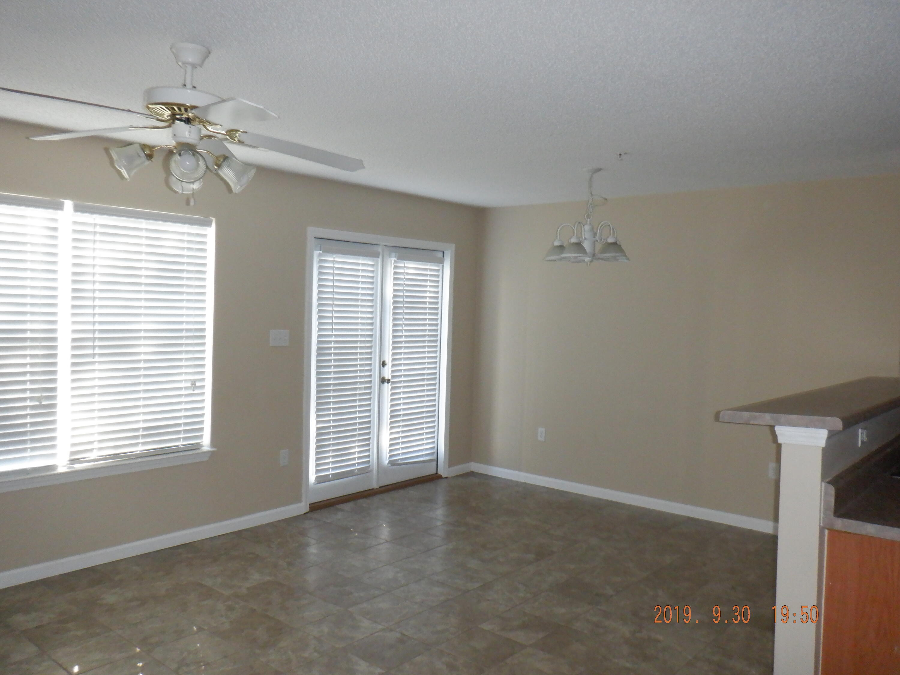 ROLLING PINES - Residential Lease