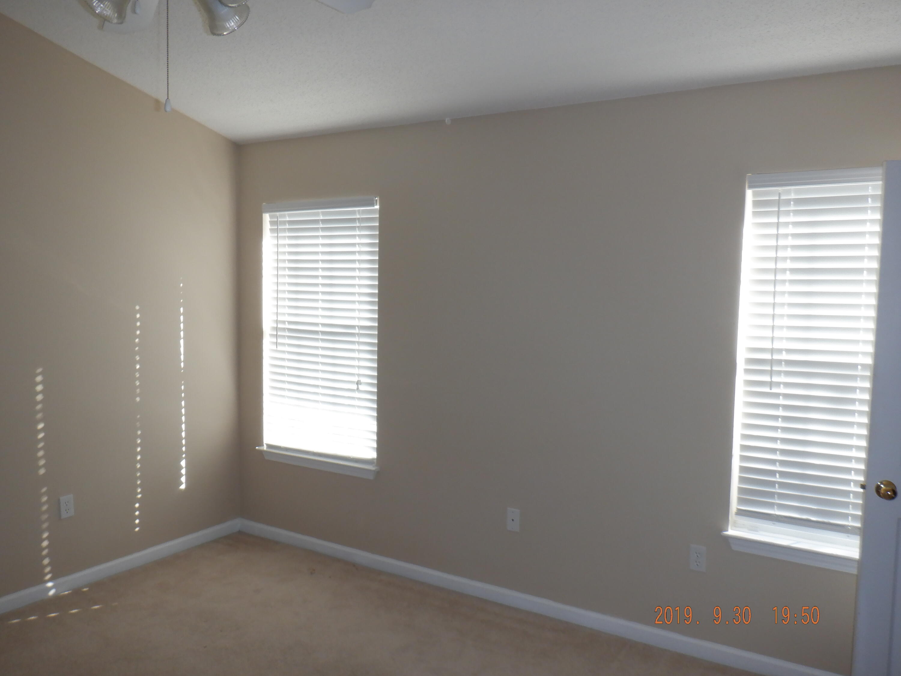 ROLLING PINES - Residential Lease