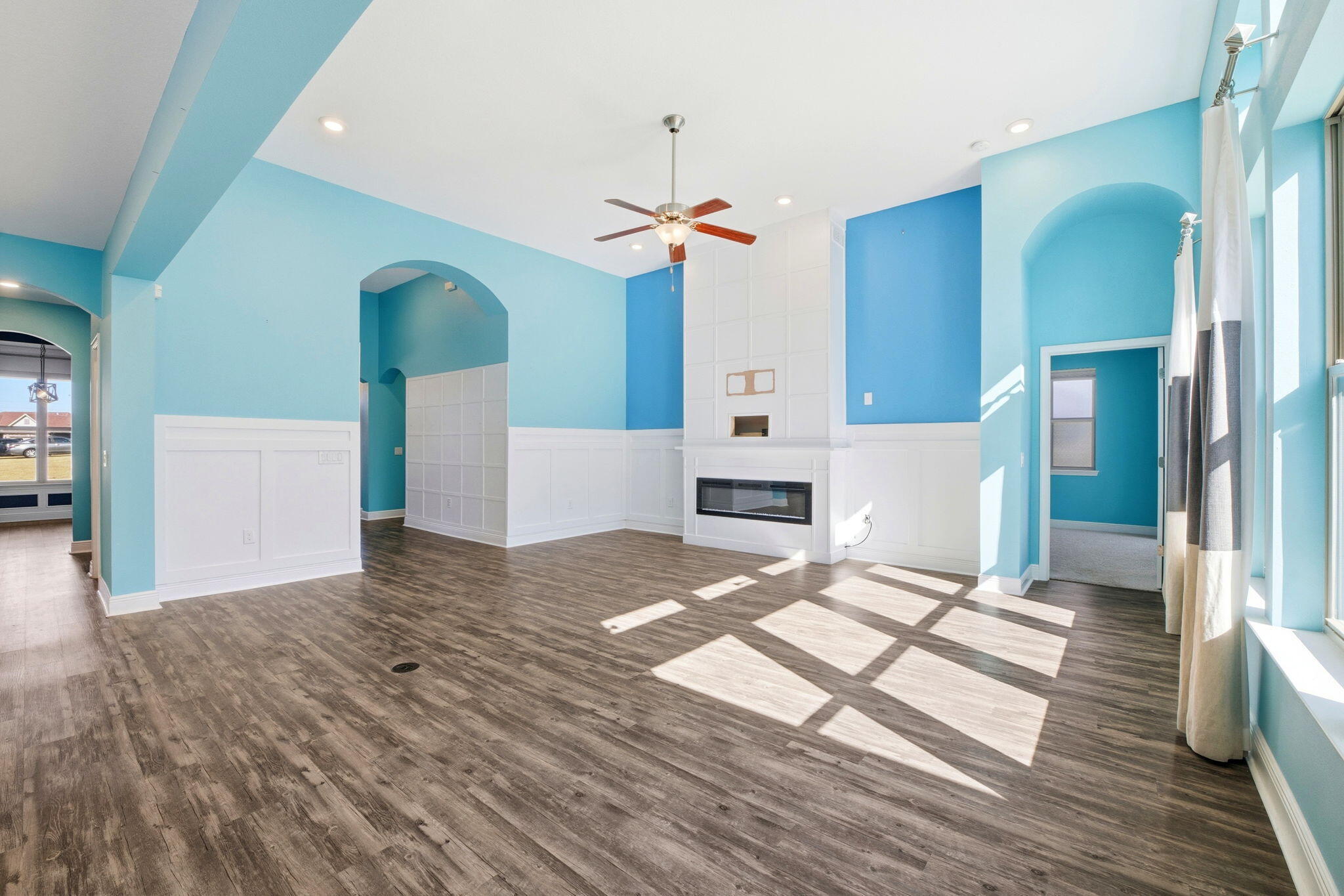 Pelican Bay Estates - Residential