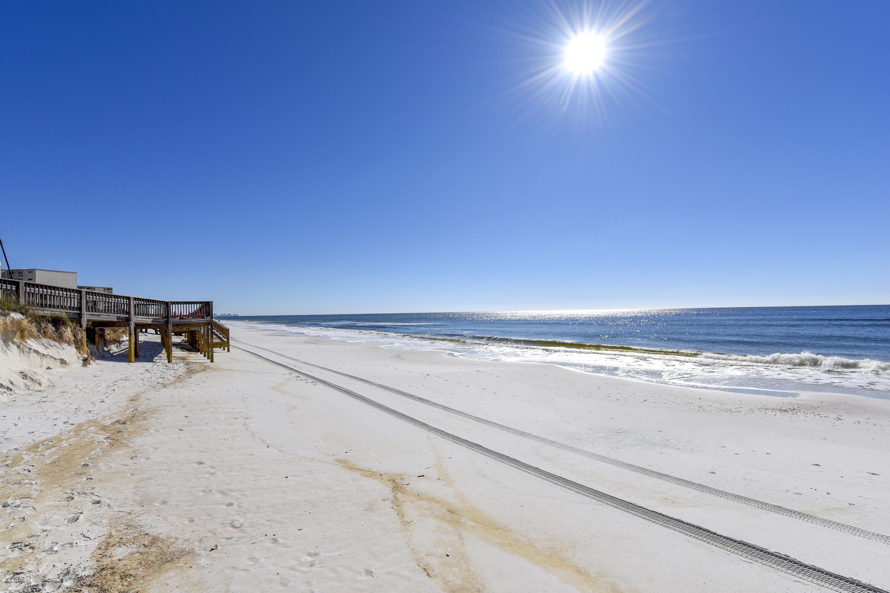 JETTY EAST CONDO - Residential