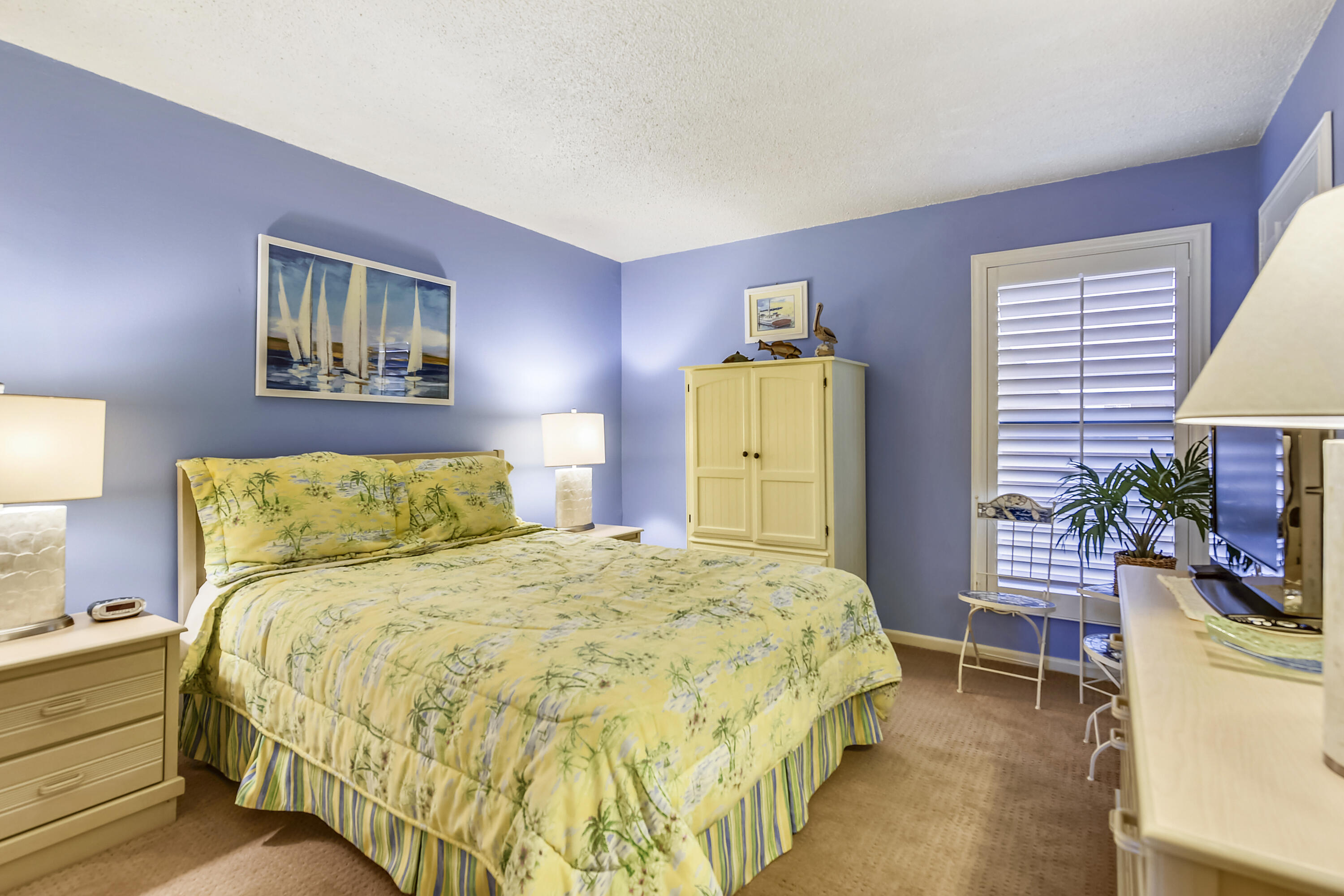 JETTY EAST CONDO - Residential