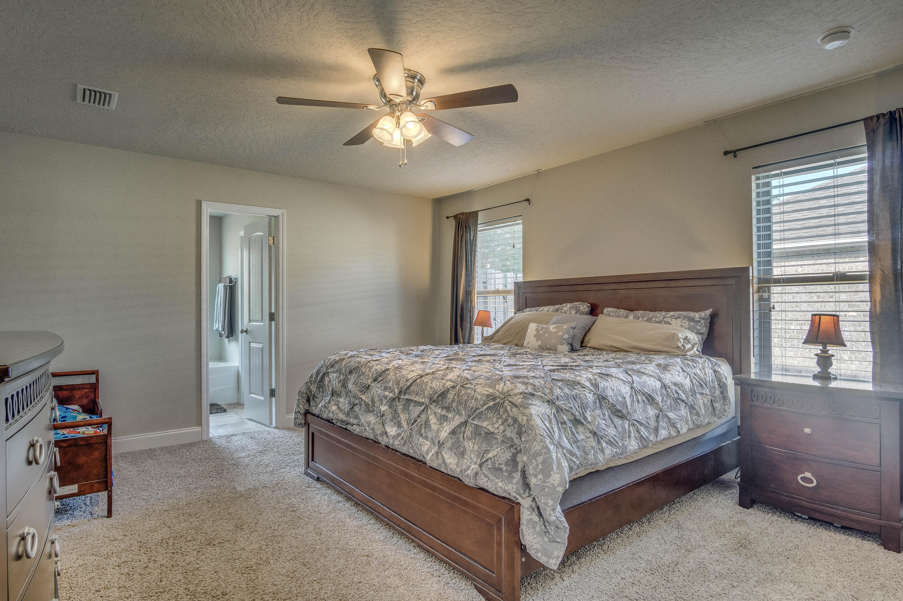 KAITLYNS PRESERVE - Residential