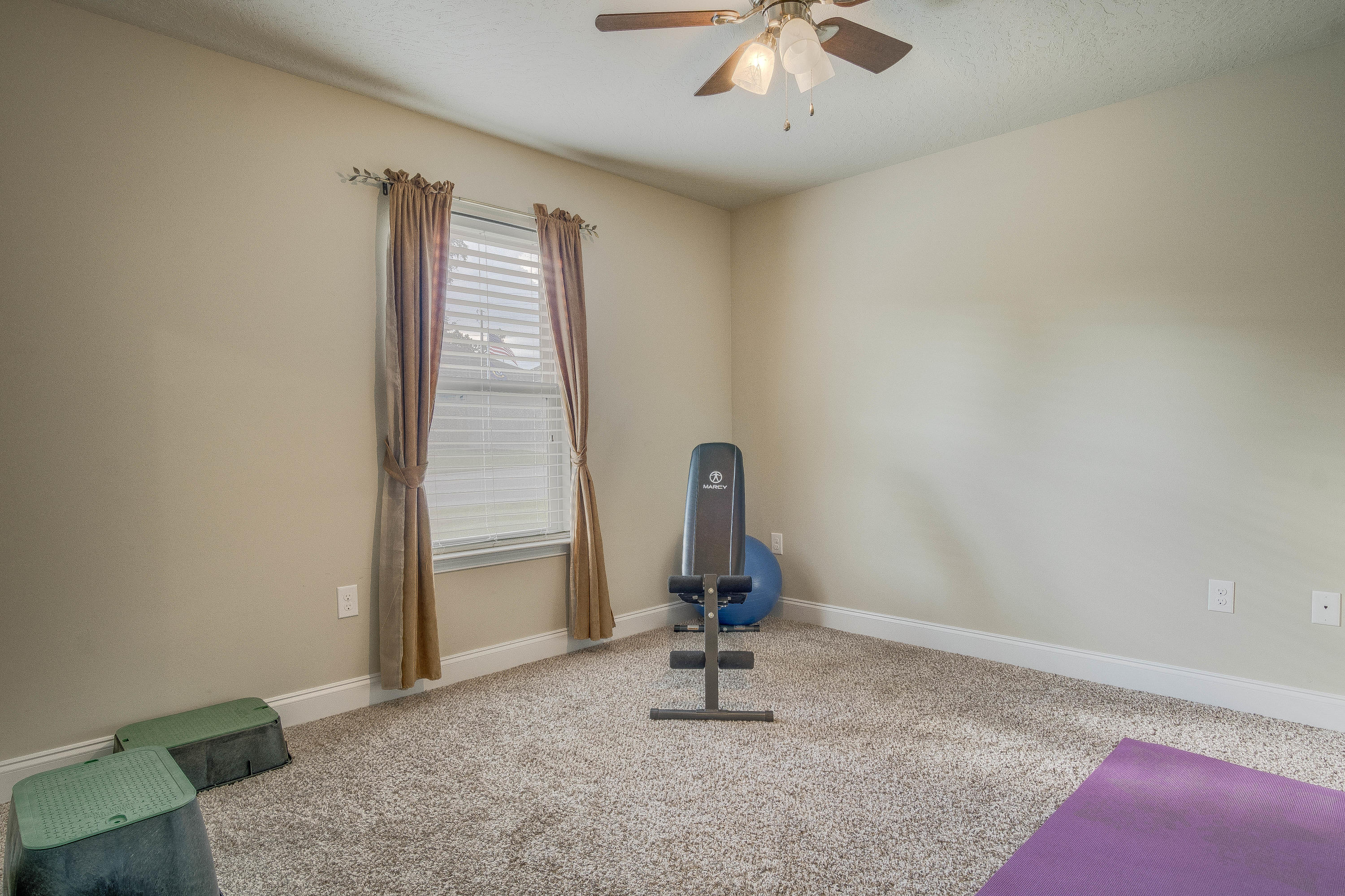 KAITLYNS PRESERVE - Residential