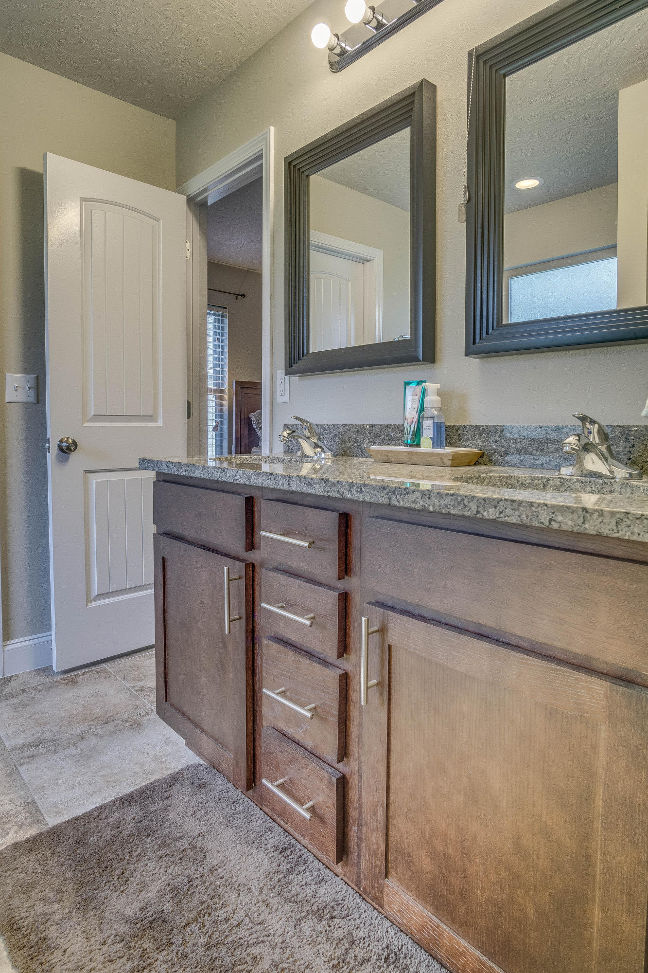 KAITLYNS PRESERVE - Residential