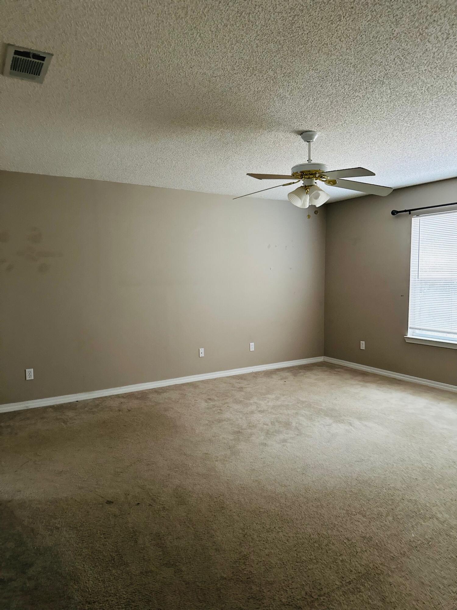 NORTHVIEW ESTATES 7TH ADDN - Residential