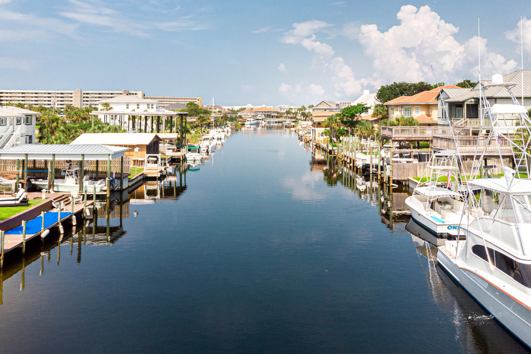 HOLIDAY ISLE - Residential