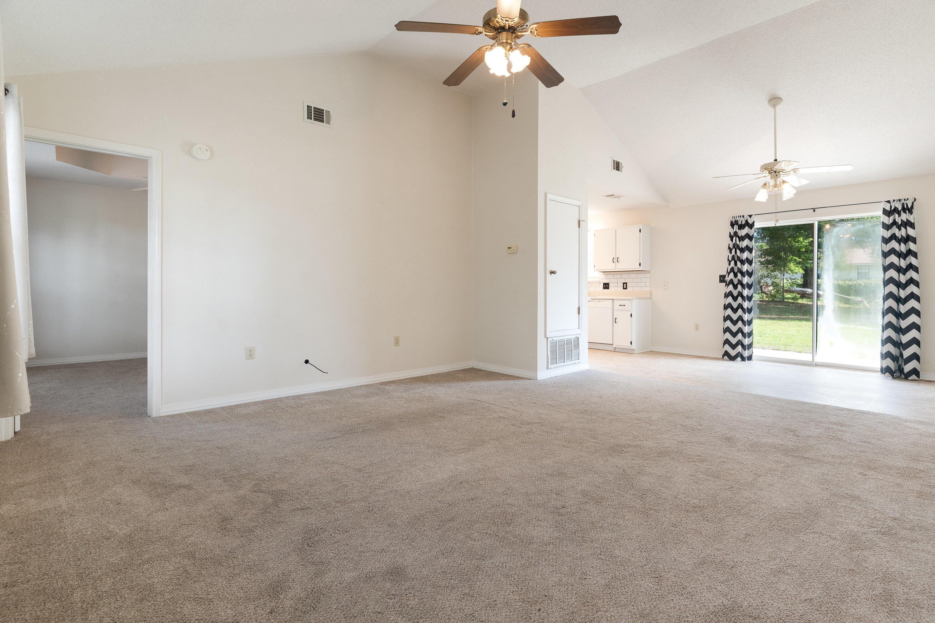 COUNTRYVIEW ESTATES - Residential