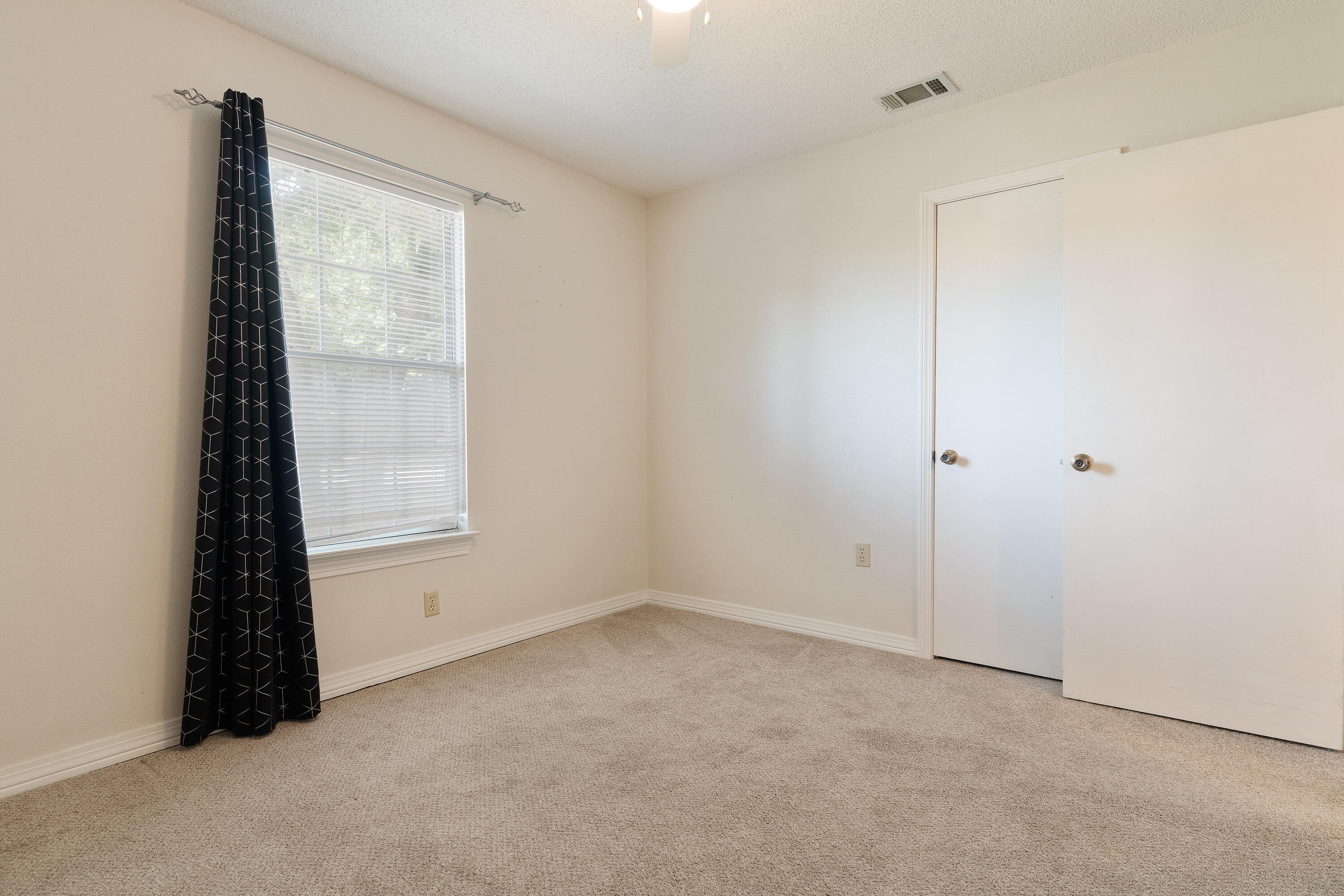 COUNTRYVIEW ESTATES - Residential