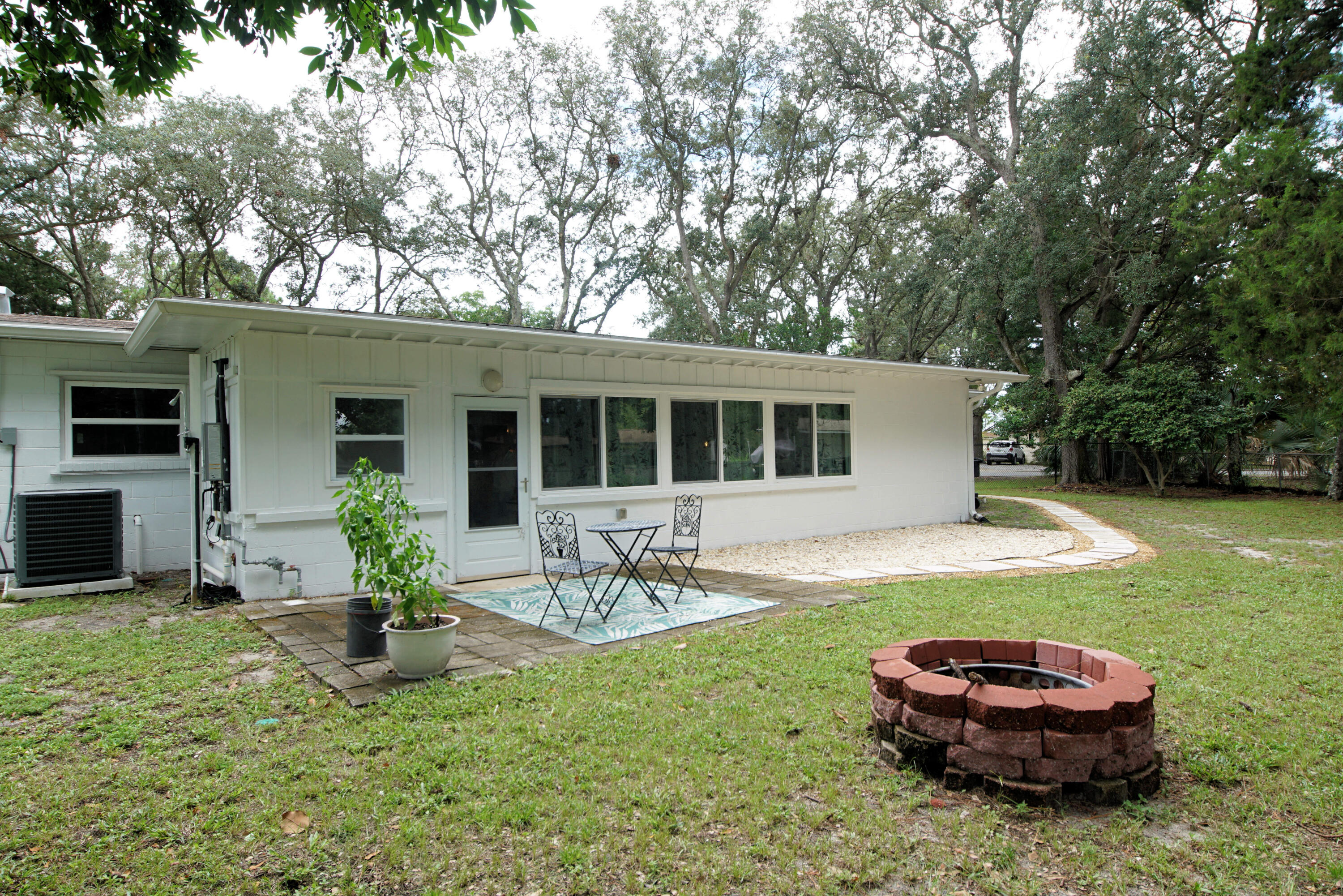 SEABREEZE - Residential