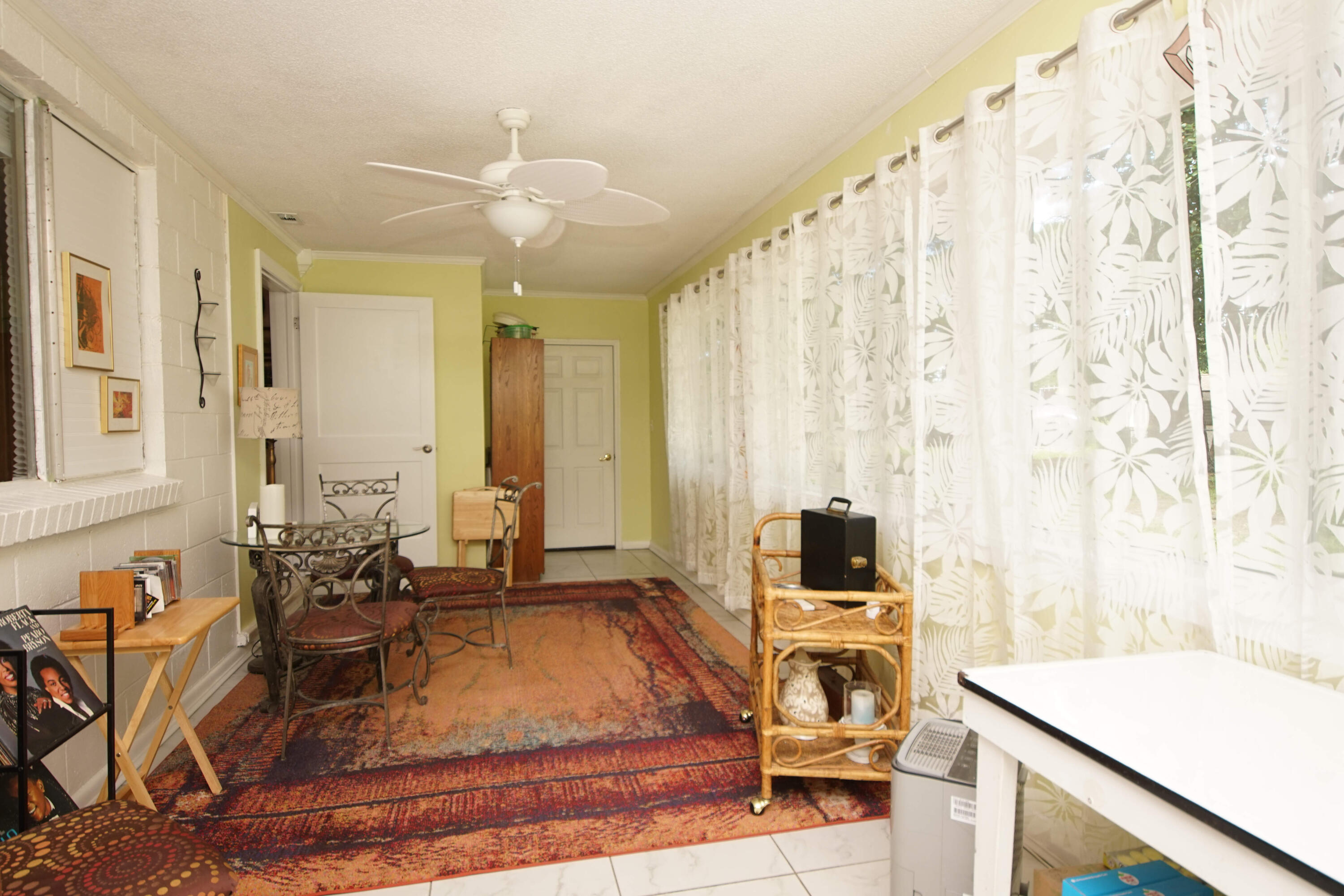 SEABREEZE - Residential