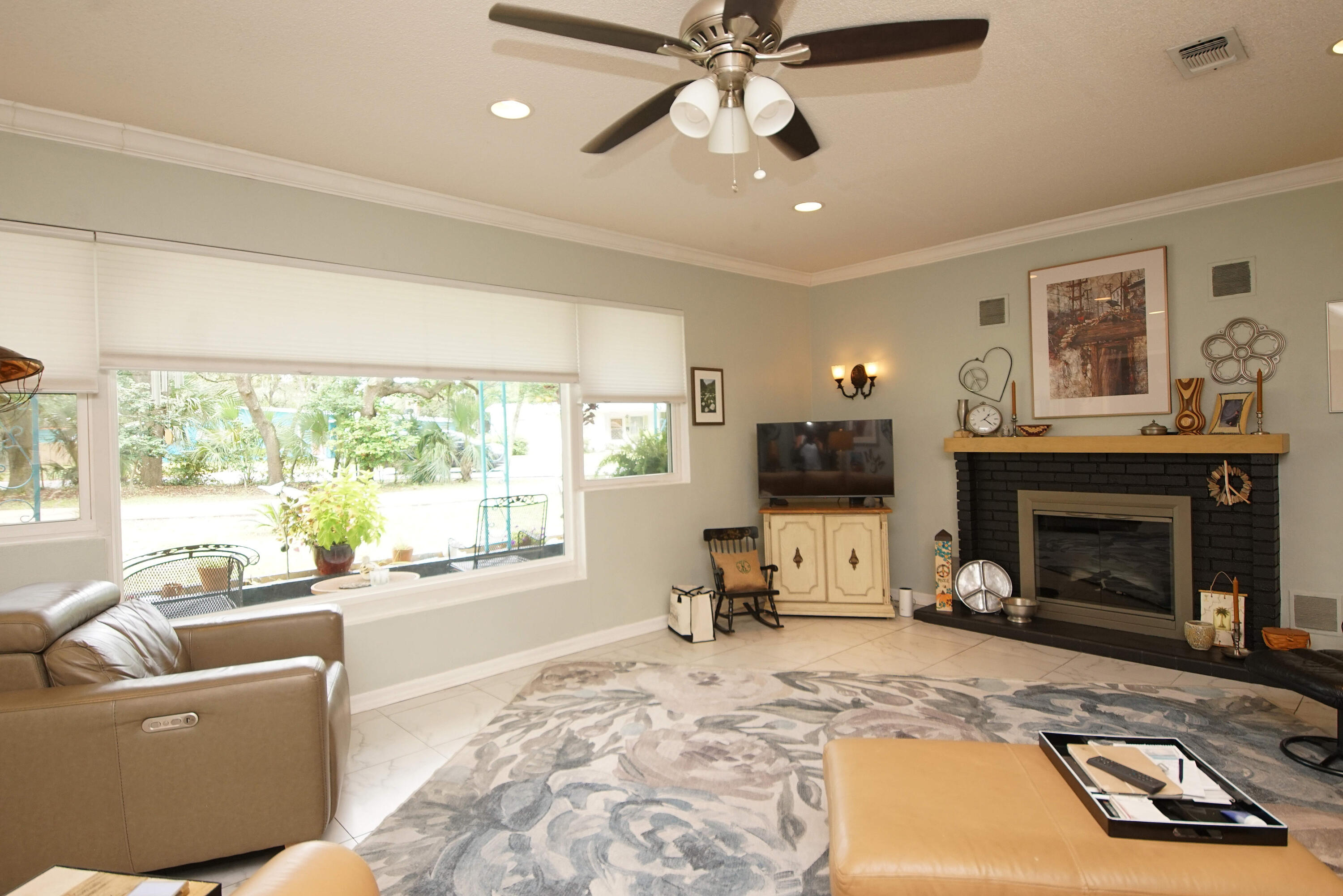 SEABREEZE - Residential