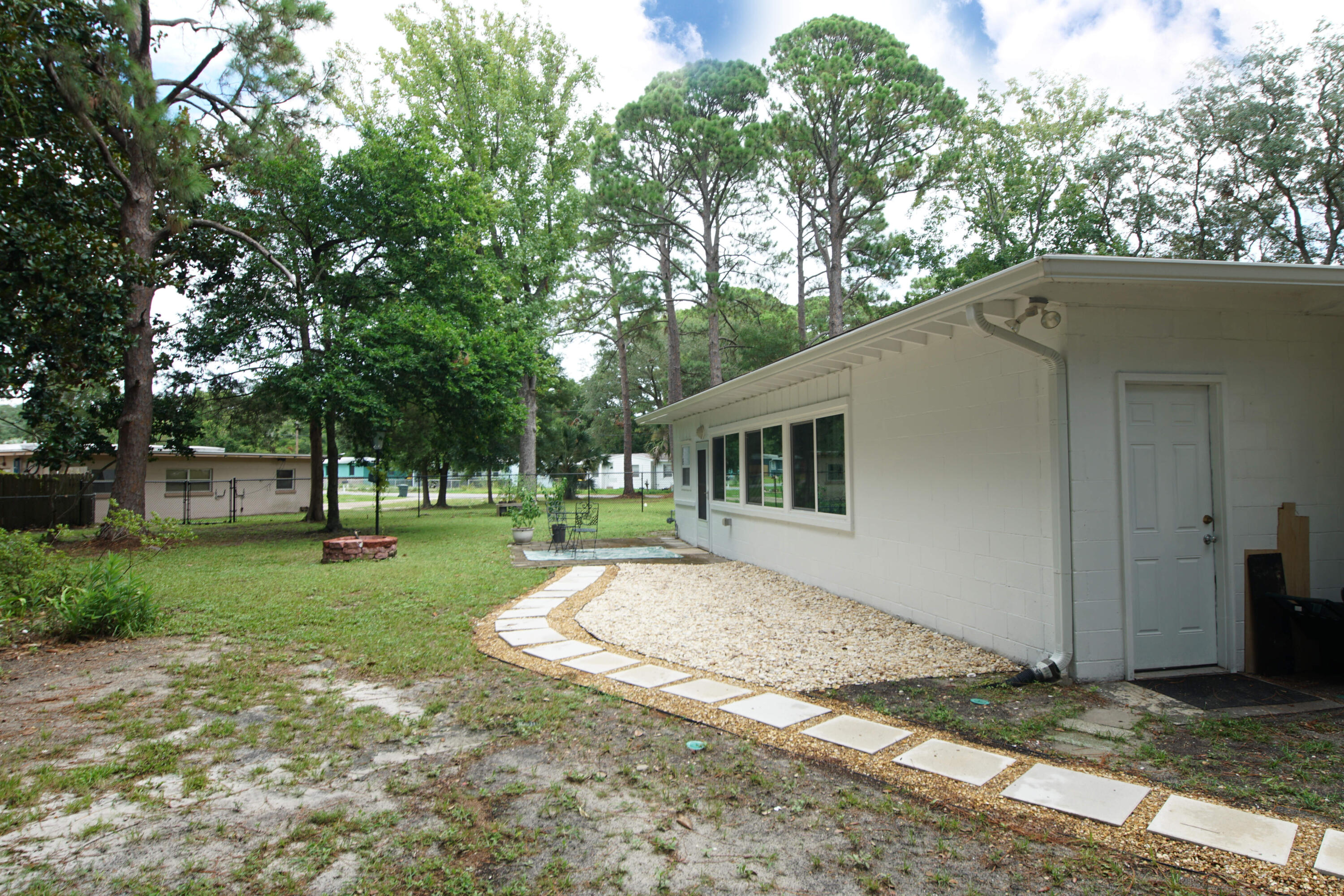 SEABREEZE - Residential