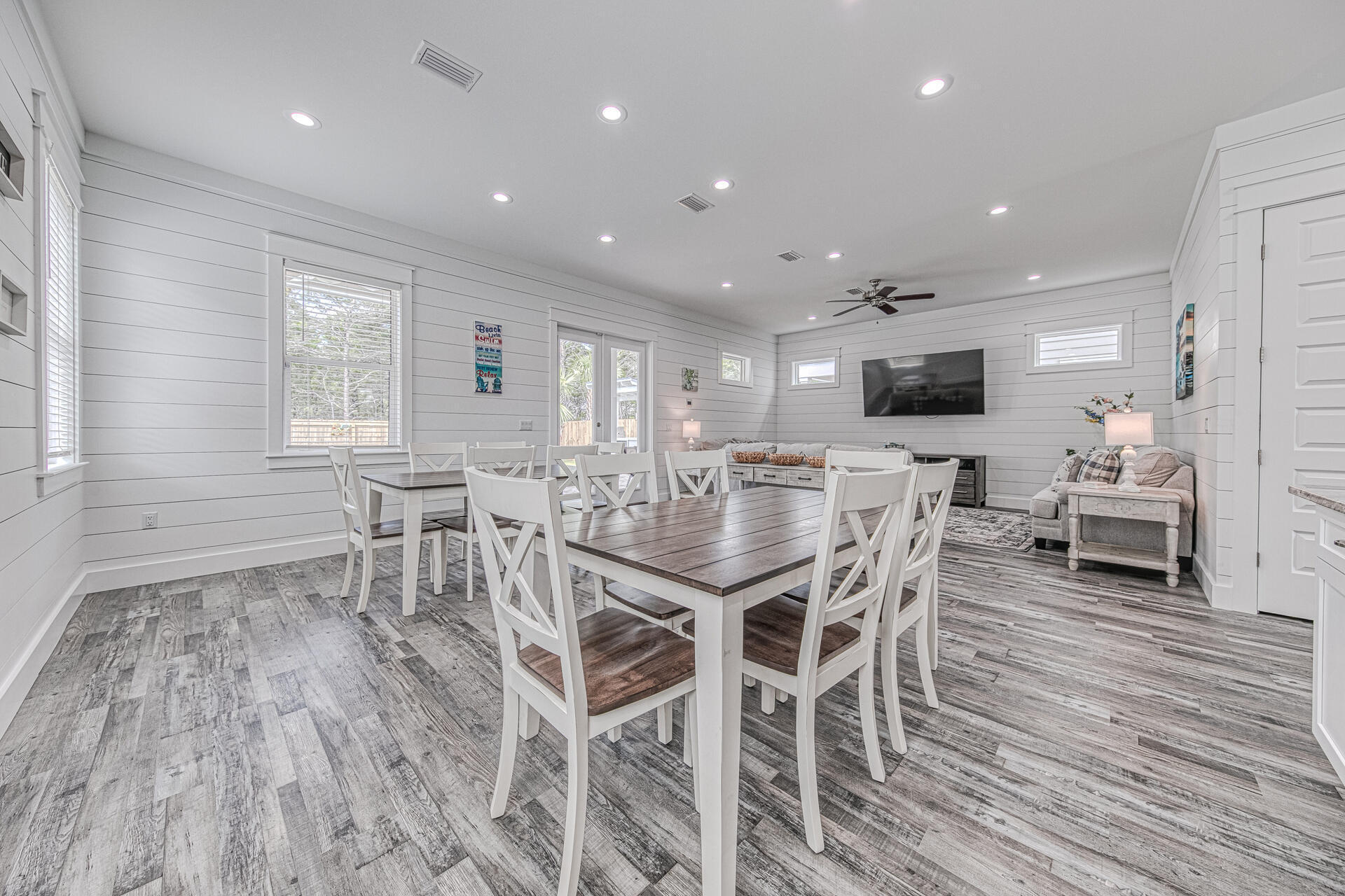 Frangista Beach 1st Addition - Residential