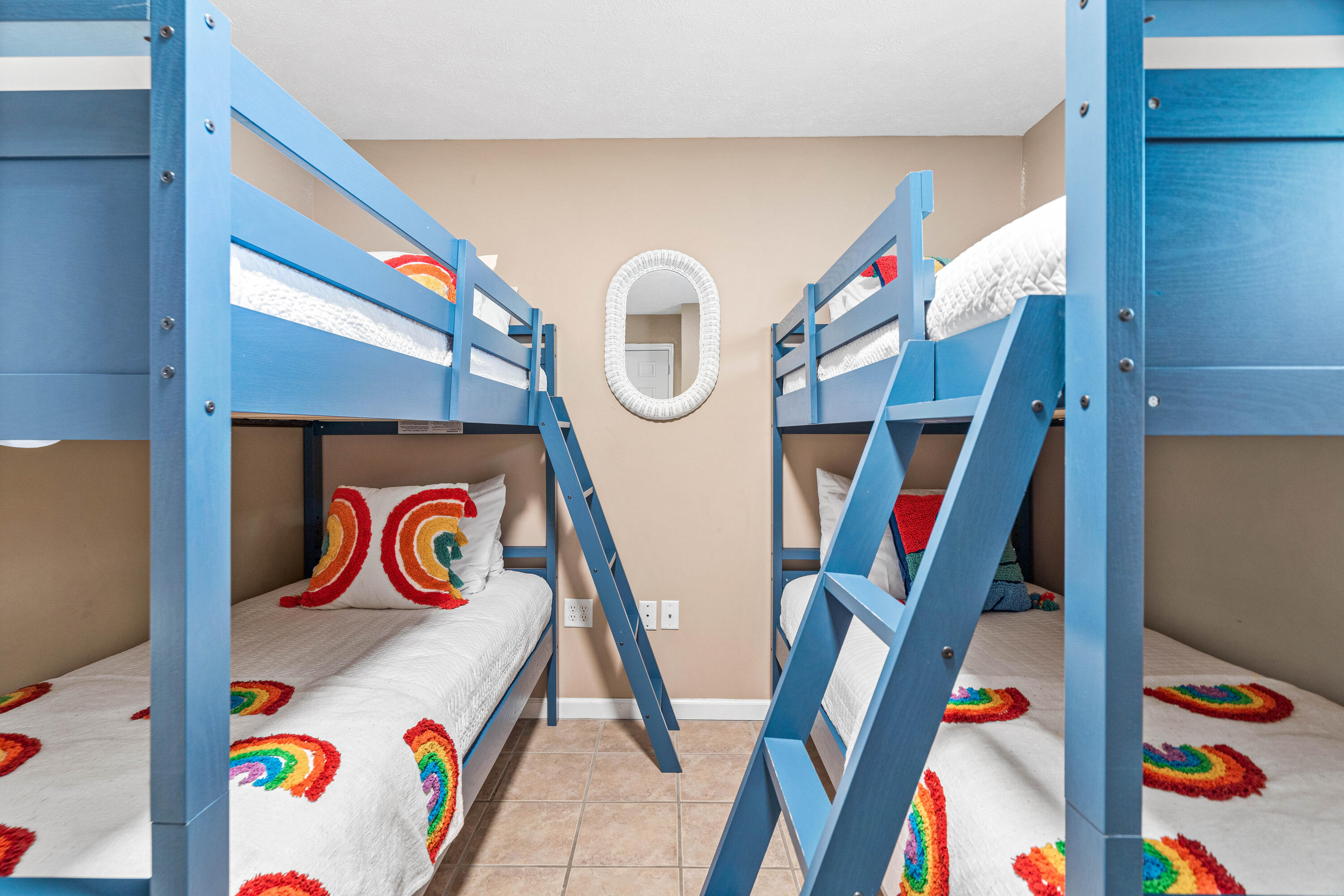 RIVIERA BEACH - Residential