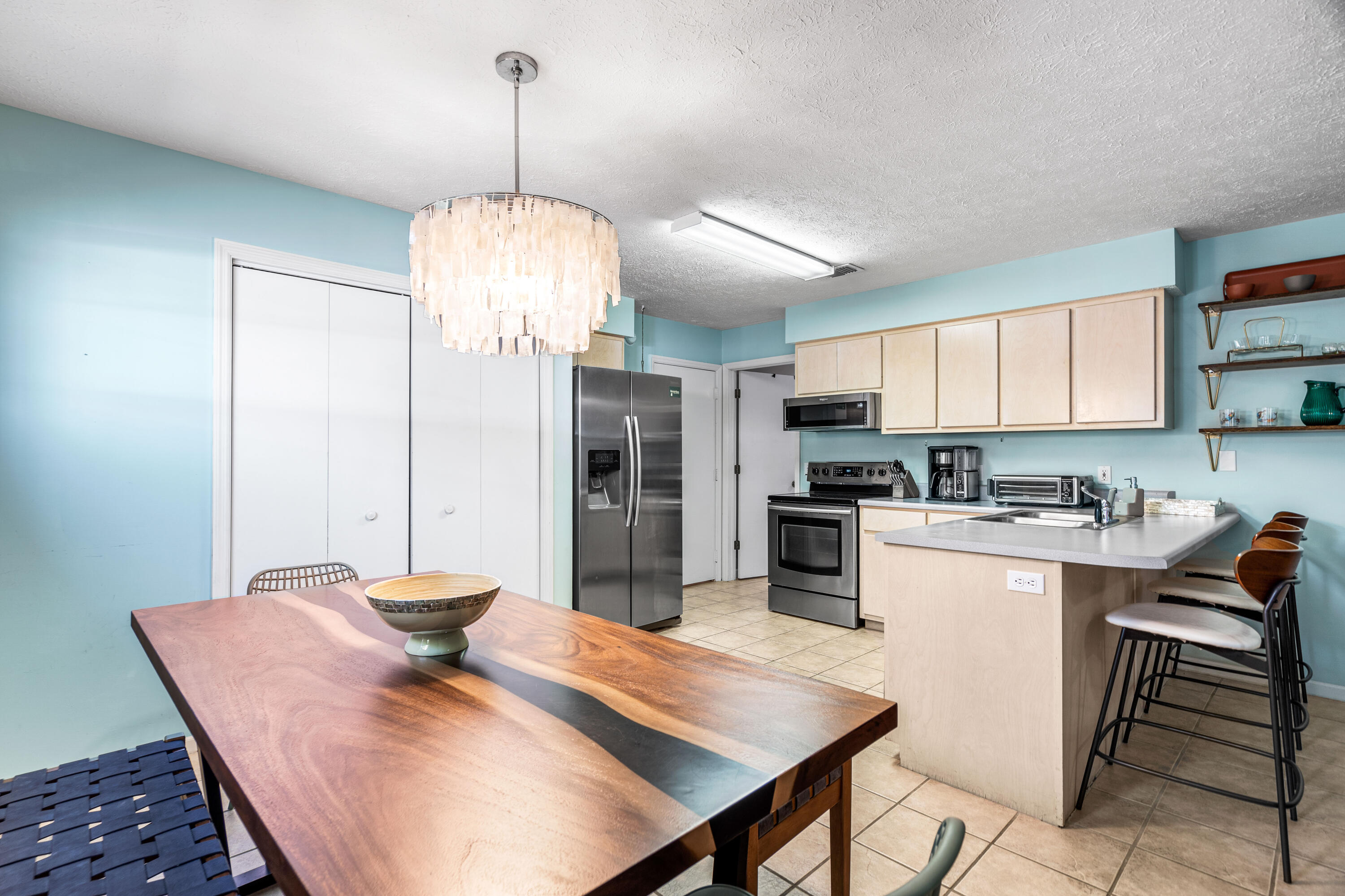 RIVIERA BEACH - Residential