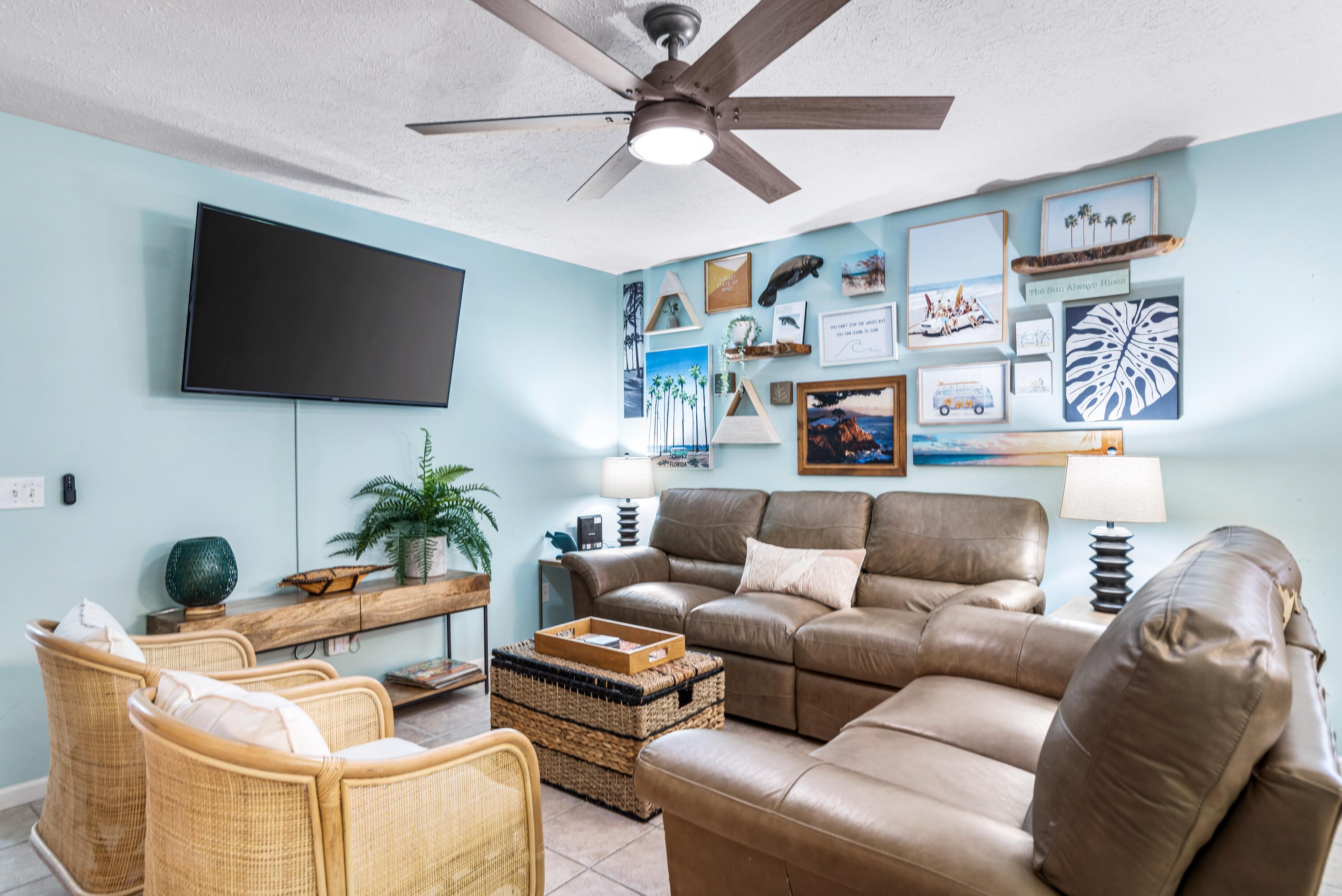 RIVIERA BEACH - Residential