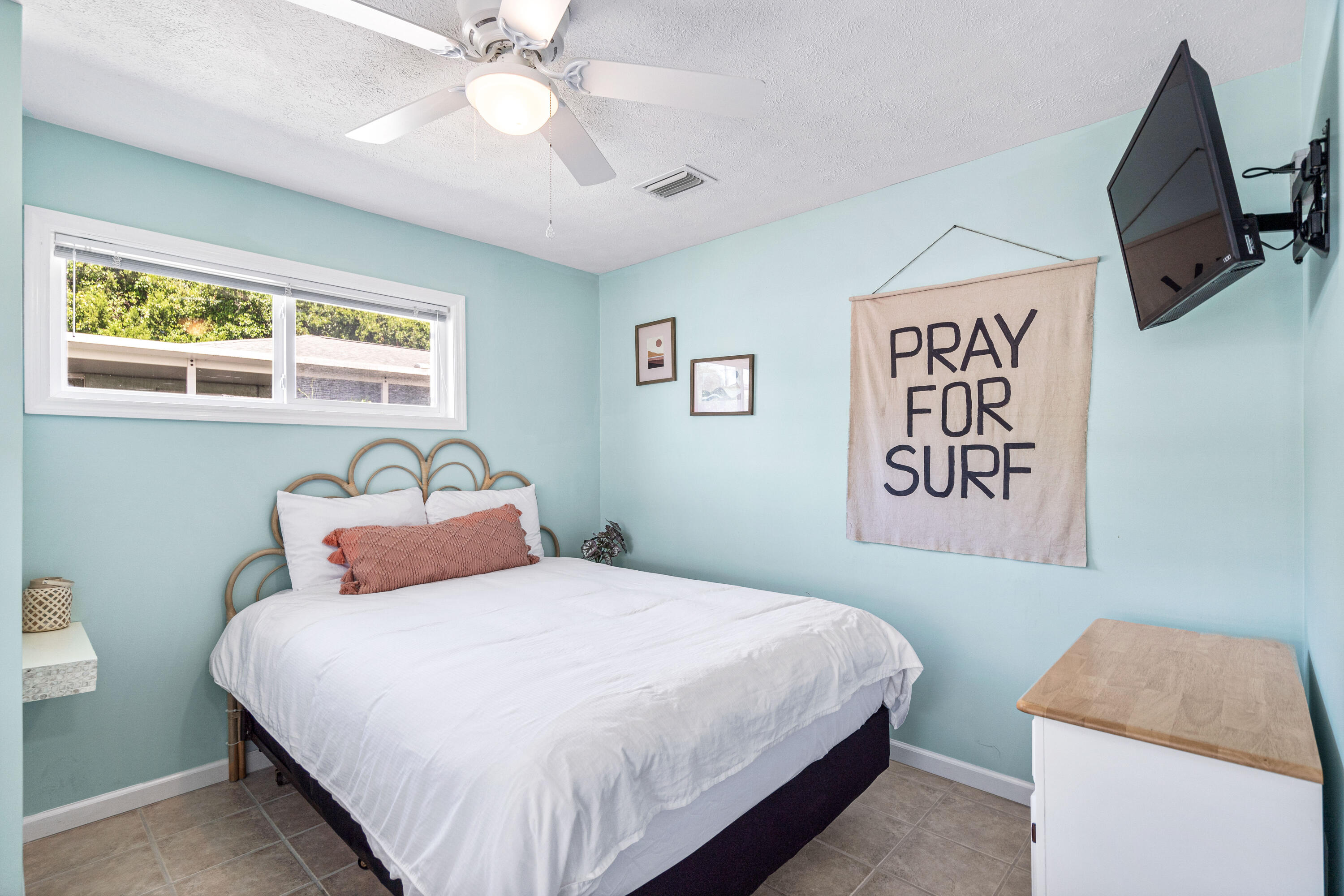 RIVIERA BEACH - Residential