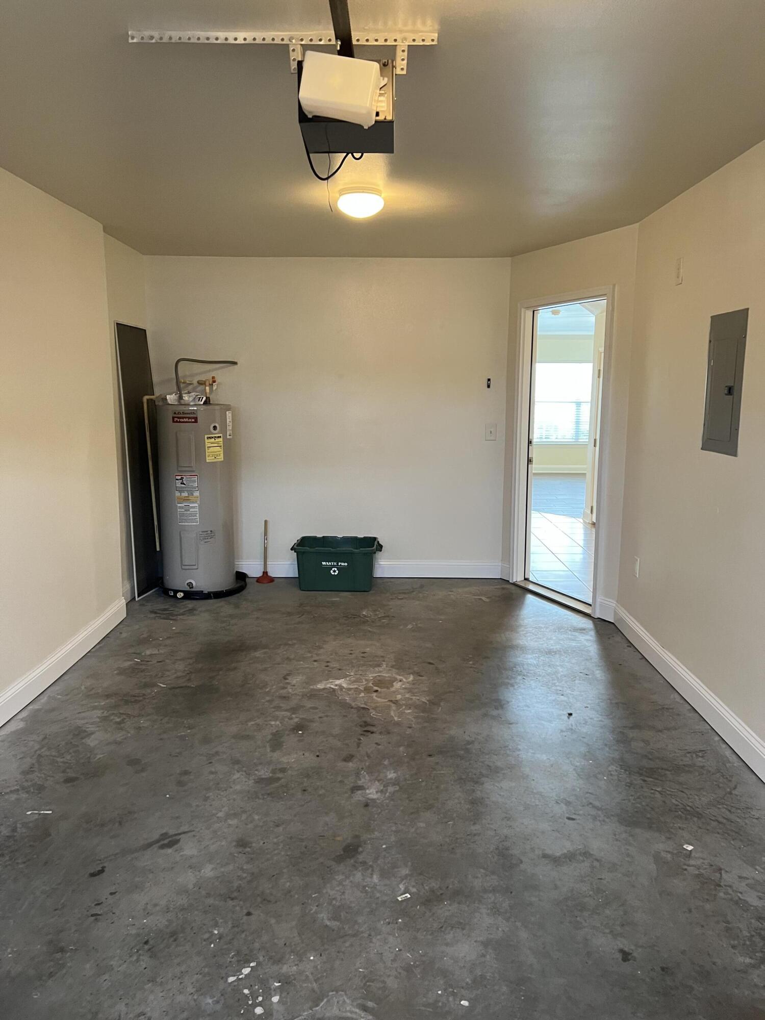 EAGLES LANDING S/D - Residential Lease