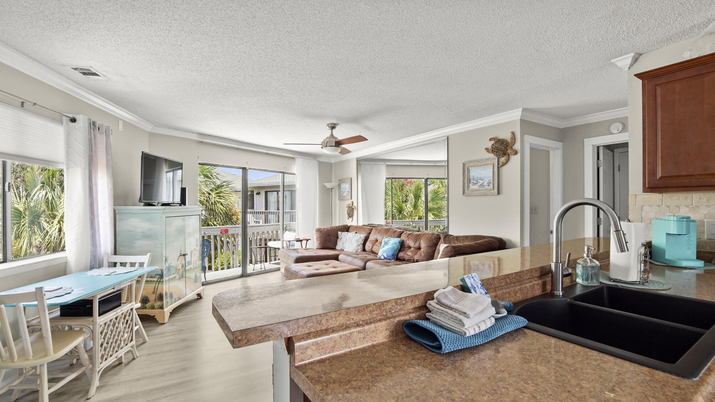 CRYSTAL VILLAGE CONDO PH 1 - Residential