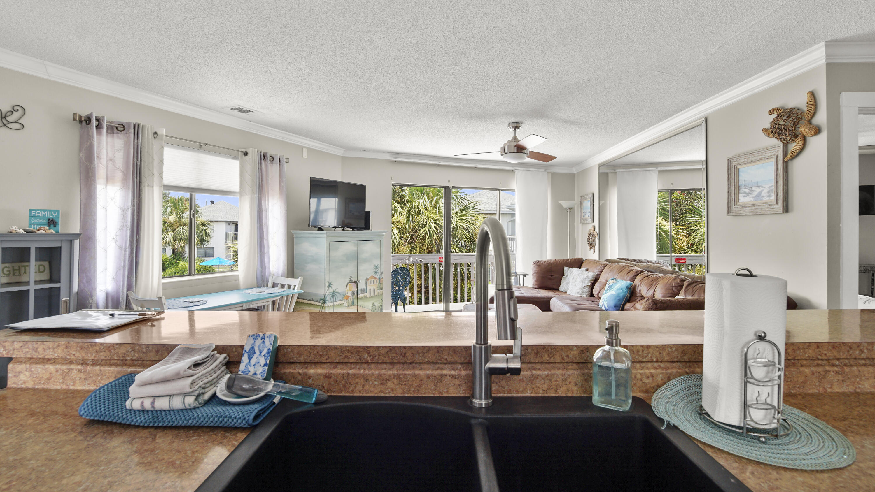 CRYSTAL VILLAGE CONDO PH 1 - Residential