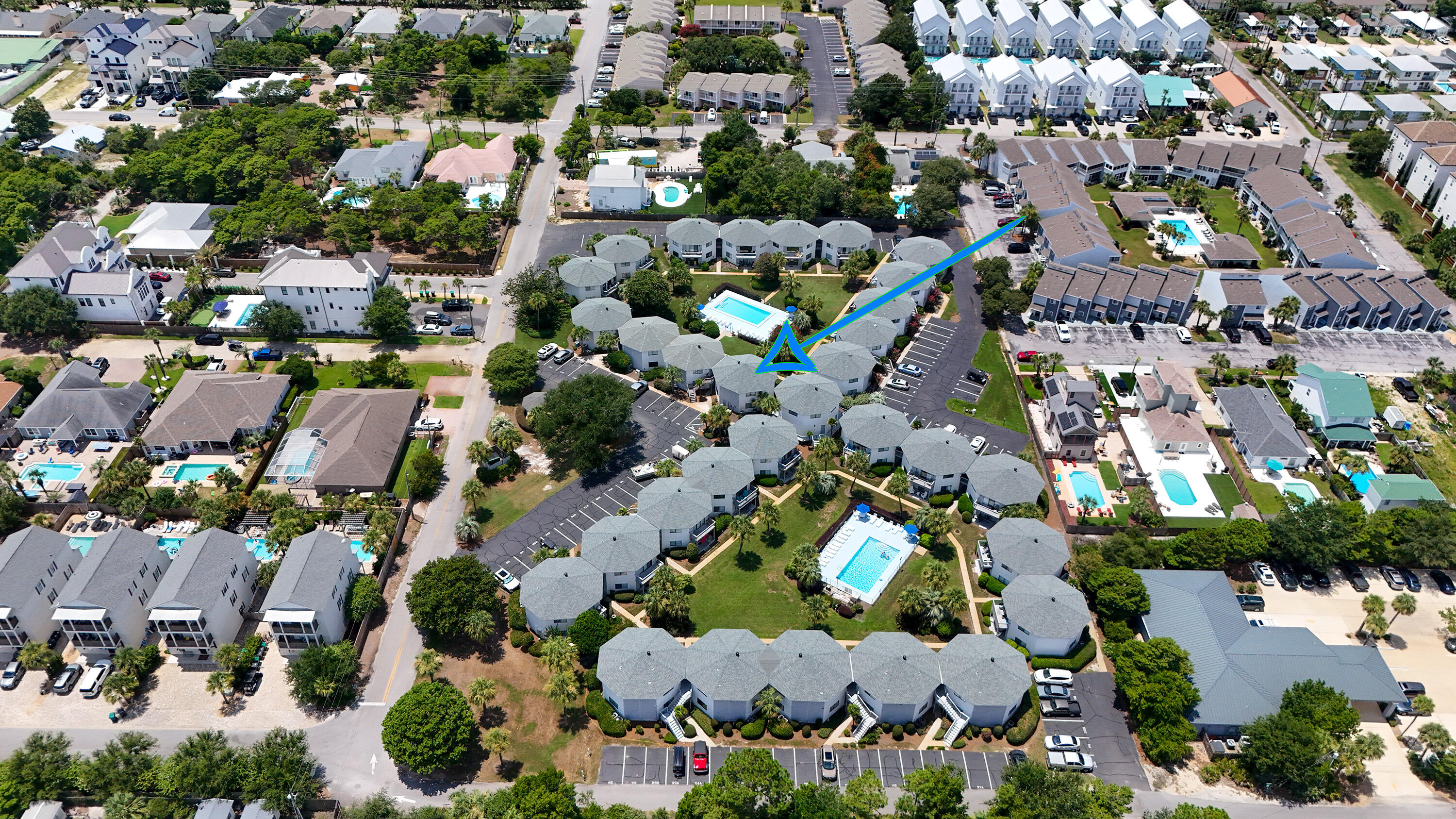 CRYSTAL VILLAGE CONDO PH 1 - Residential