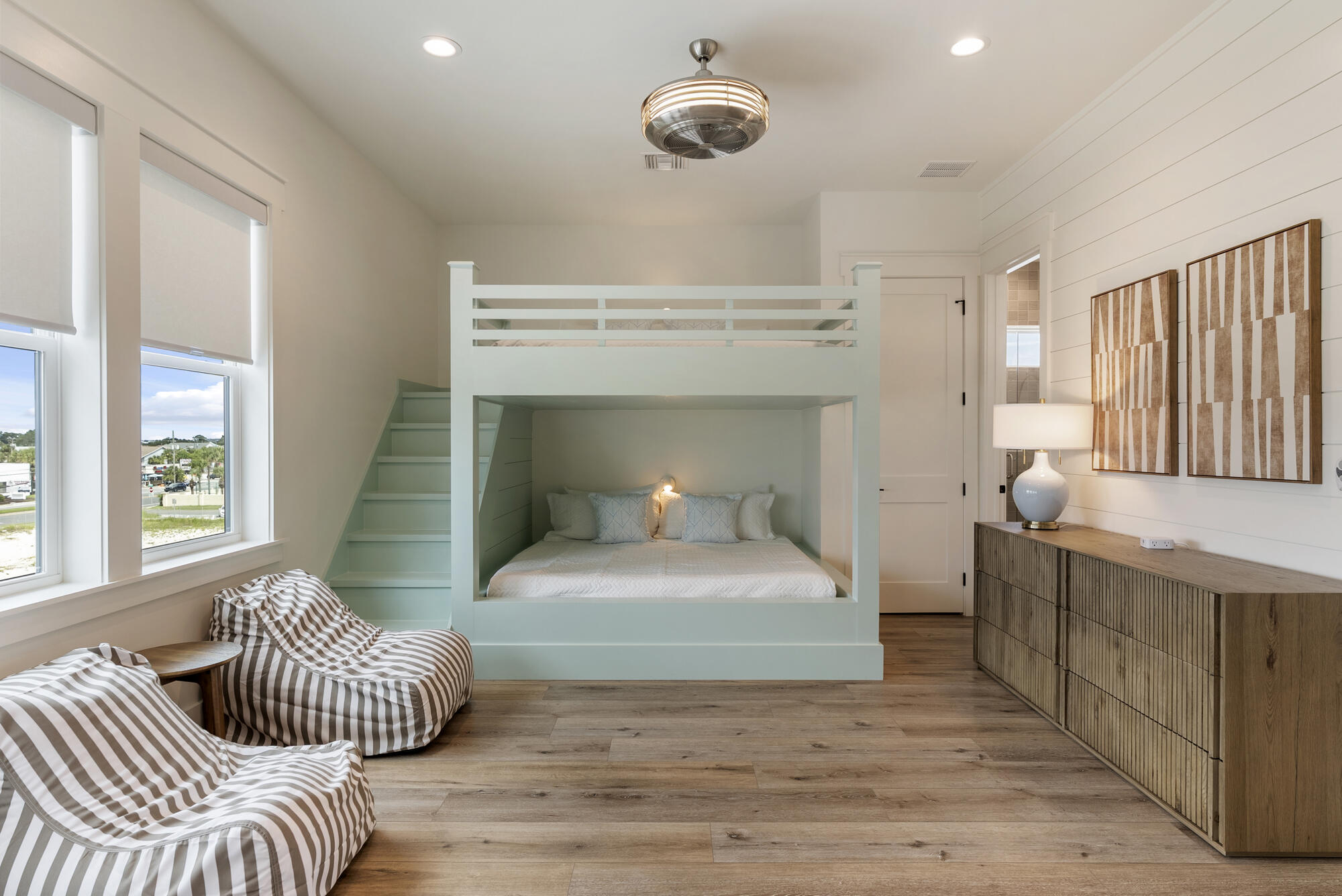 Hadley's Beach - Residential
