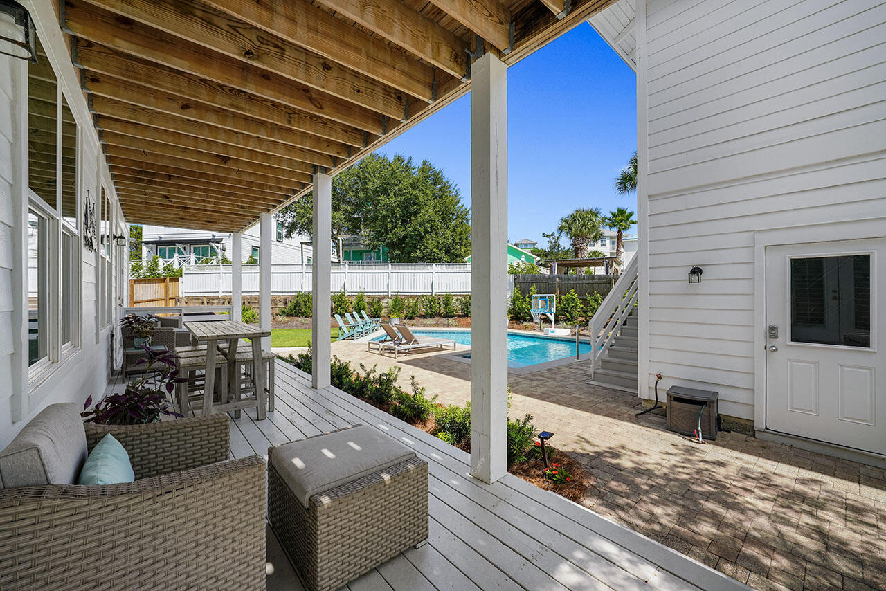 BEACH HIGHLAND 1ST ADD - Residential