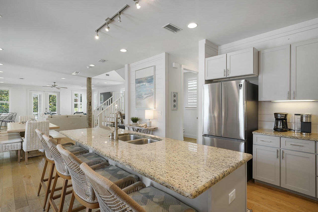 BEACH HIGHLAND 1ST ADD - Residential