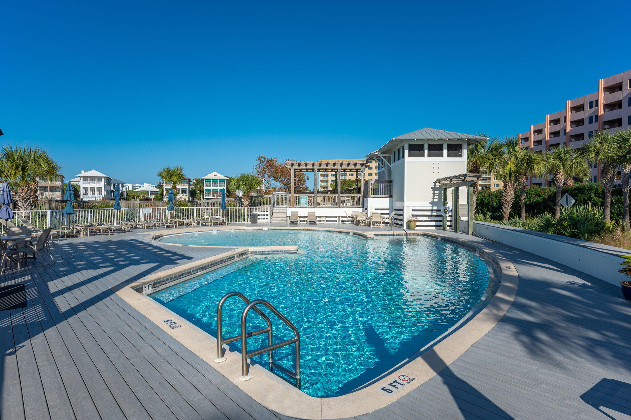 DESTIN POINTE - Residential