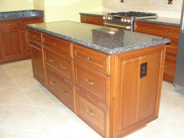 PARKWOOD ESTATES PH 1 BLUEWATER BAY - Residential