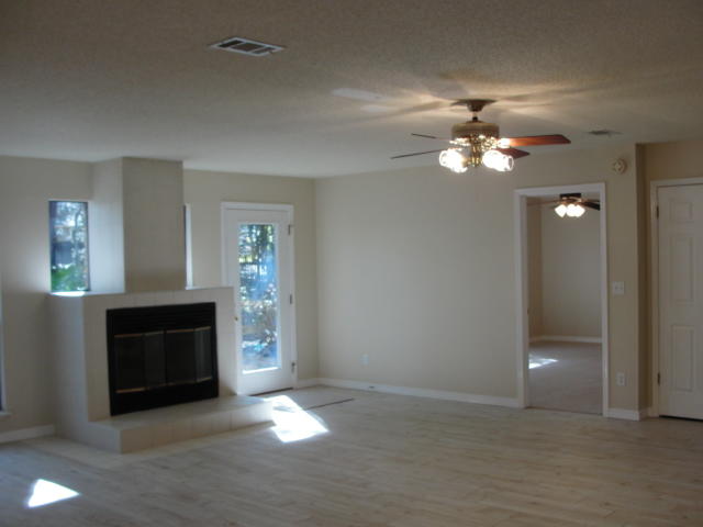 PARKWOOD ESTATES PH 1 BLUEWATER BAY - Residential