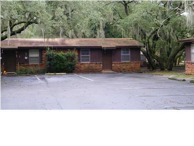 UNRECORDED SUBDIVISION - Residential Lease