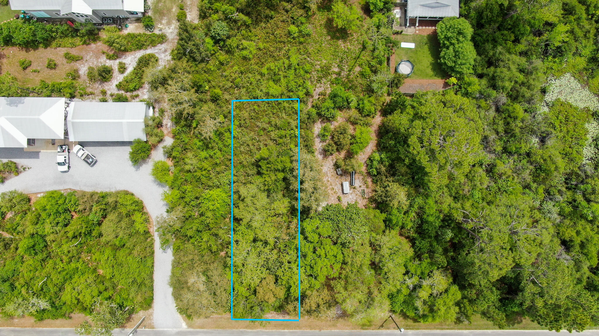 MAGNOLIA BEACH - Land