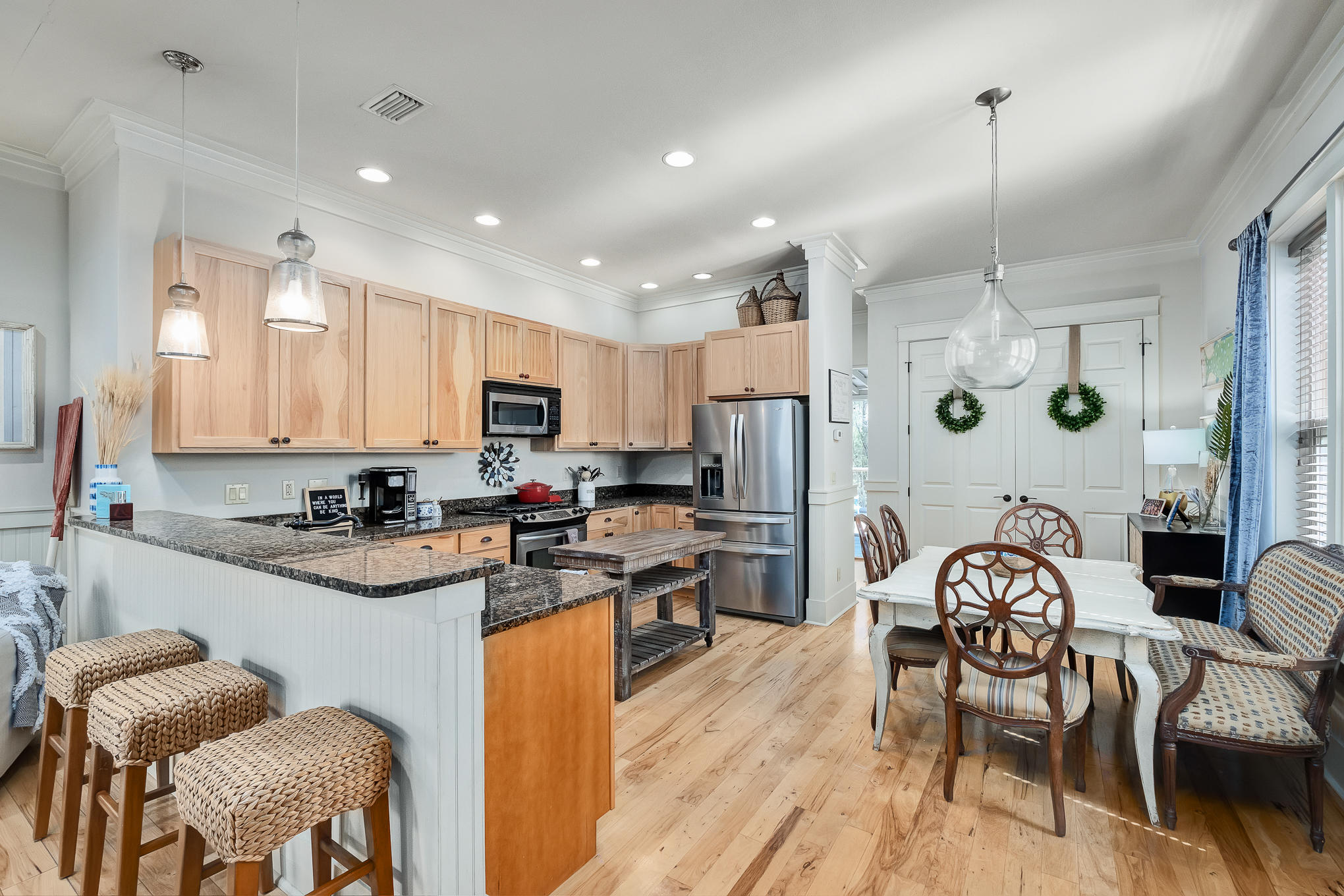 GRAYTON BEACH VILLAGE SQUARE - Residential