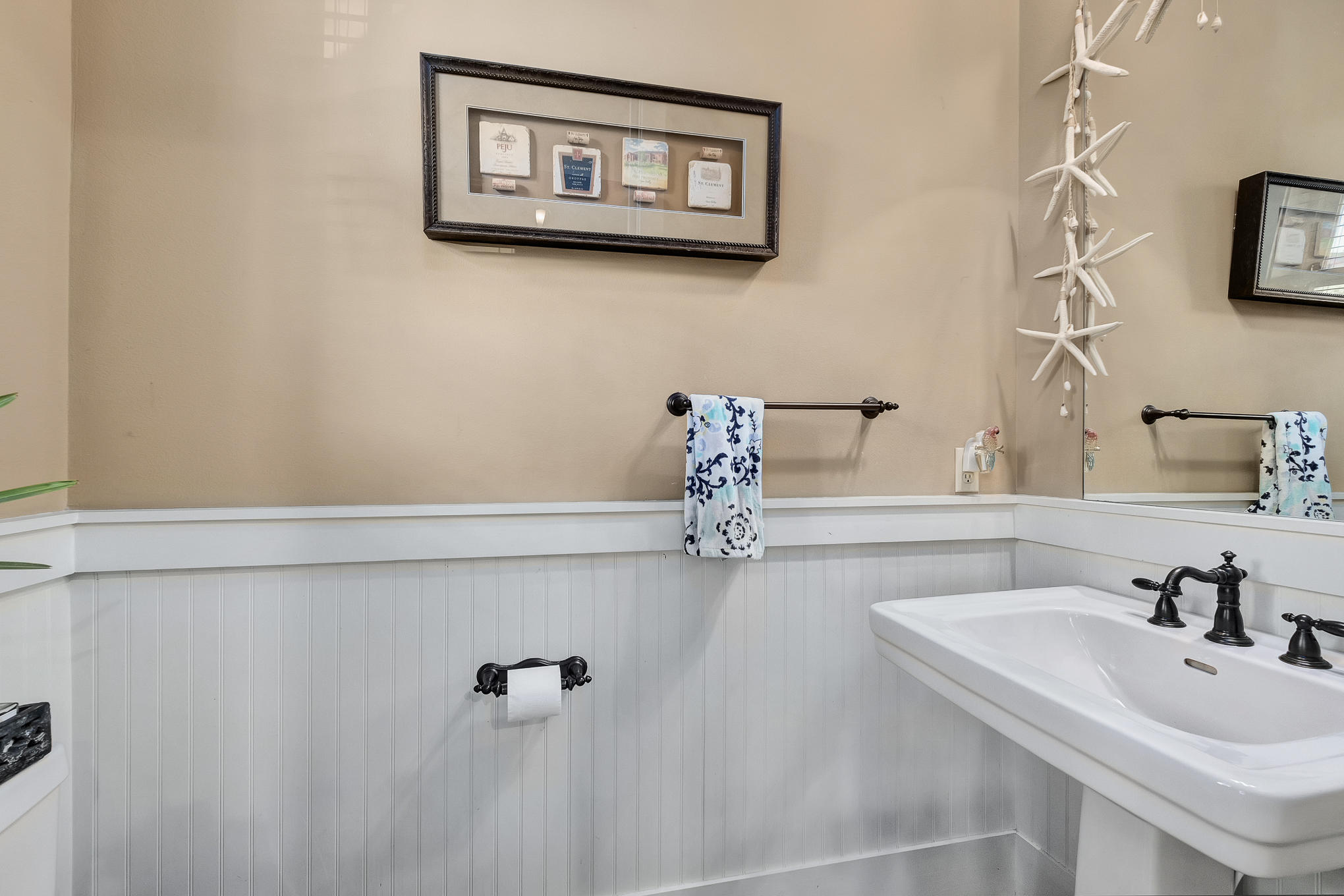 GRAYTON BEACH VILLAGE SQUARE - Residential