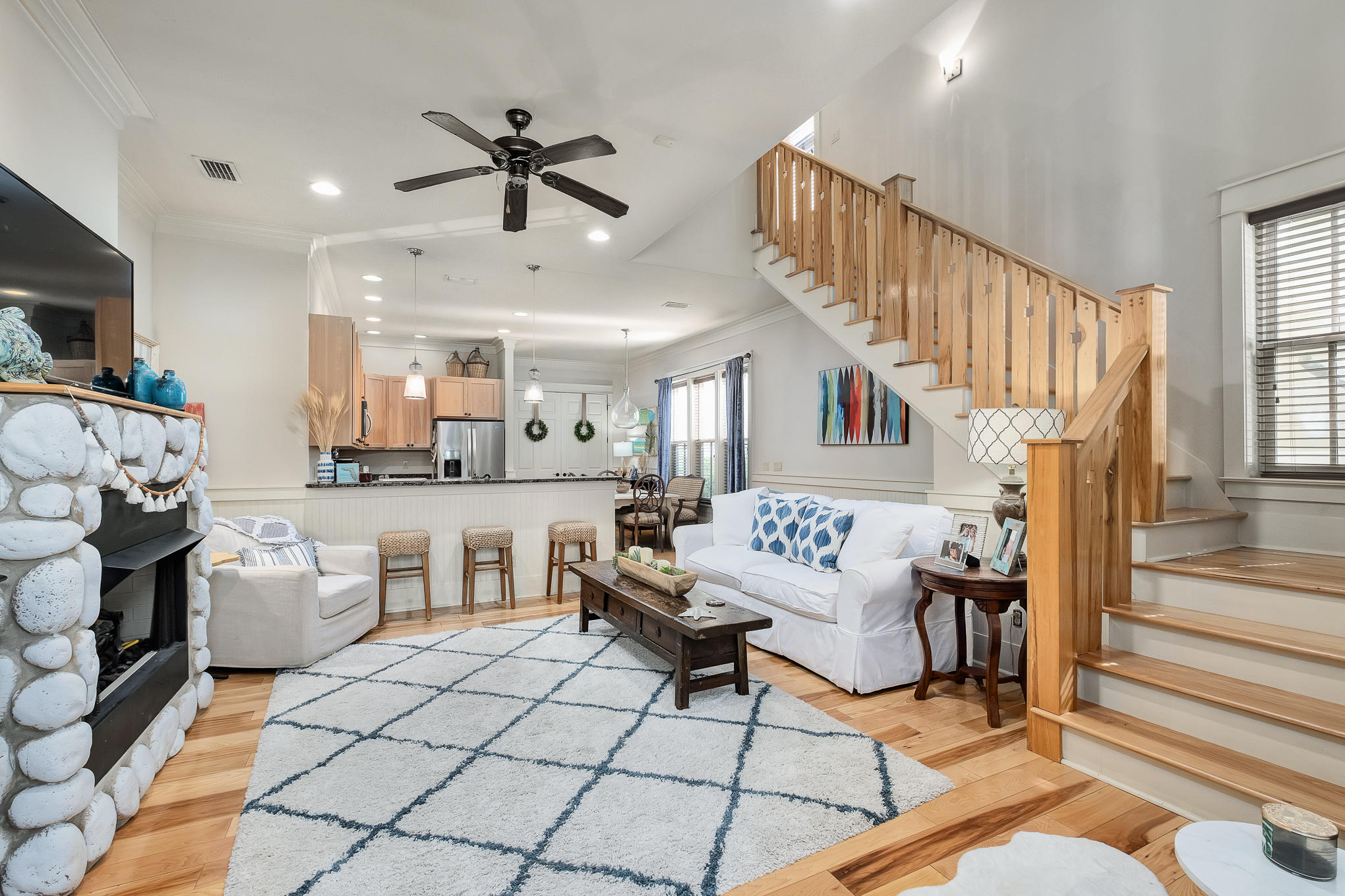 GRAYTON BEACH VILLAGE SQUARE - Residential